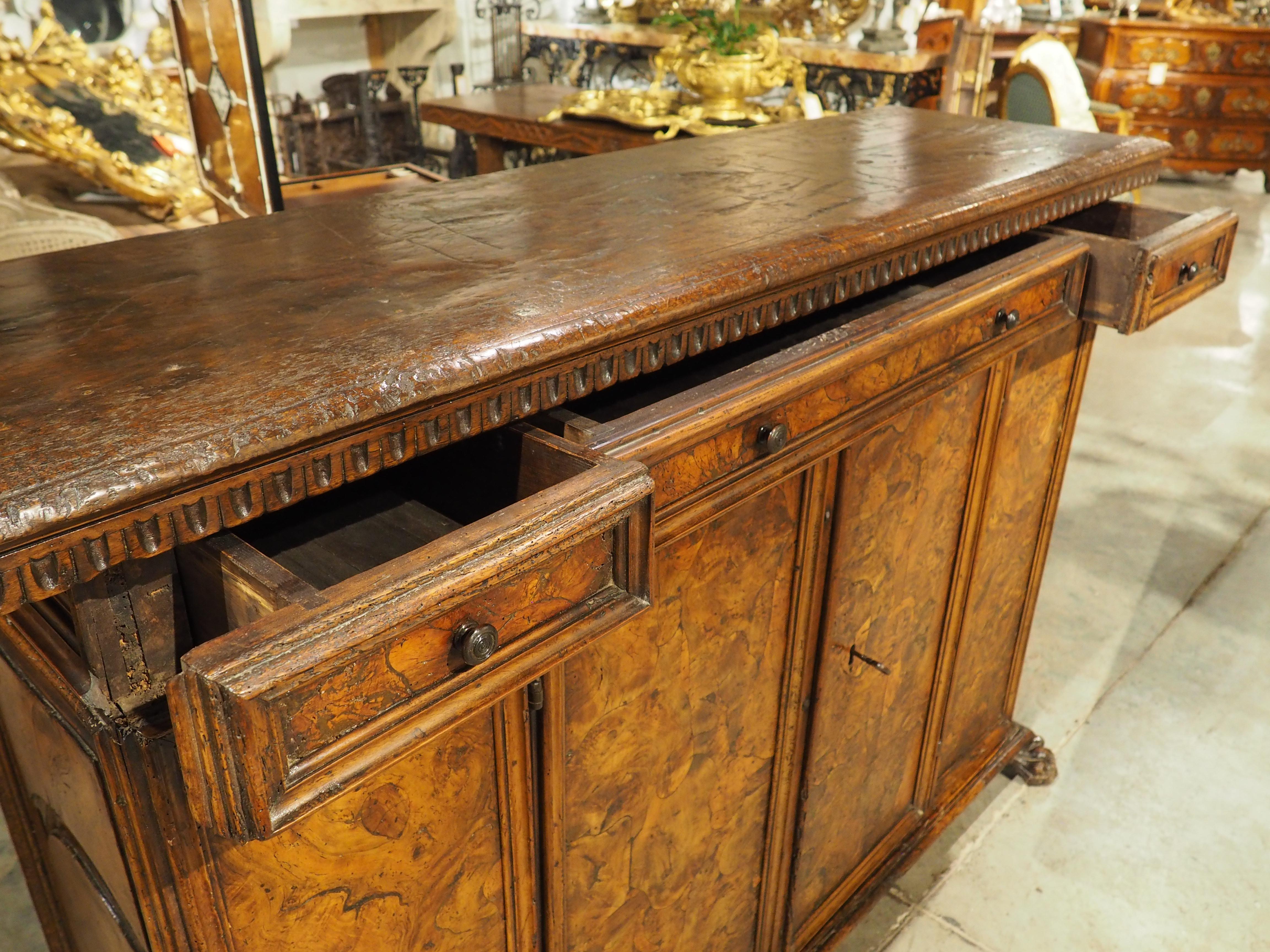 16th Century Italian Renaissance Walnut and Burr Walnut Intarsia Credenza For Sale 3