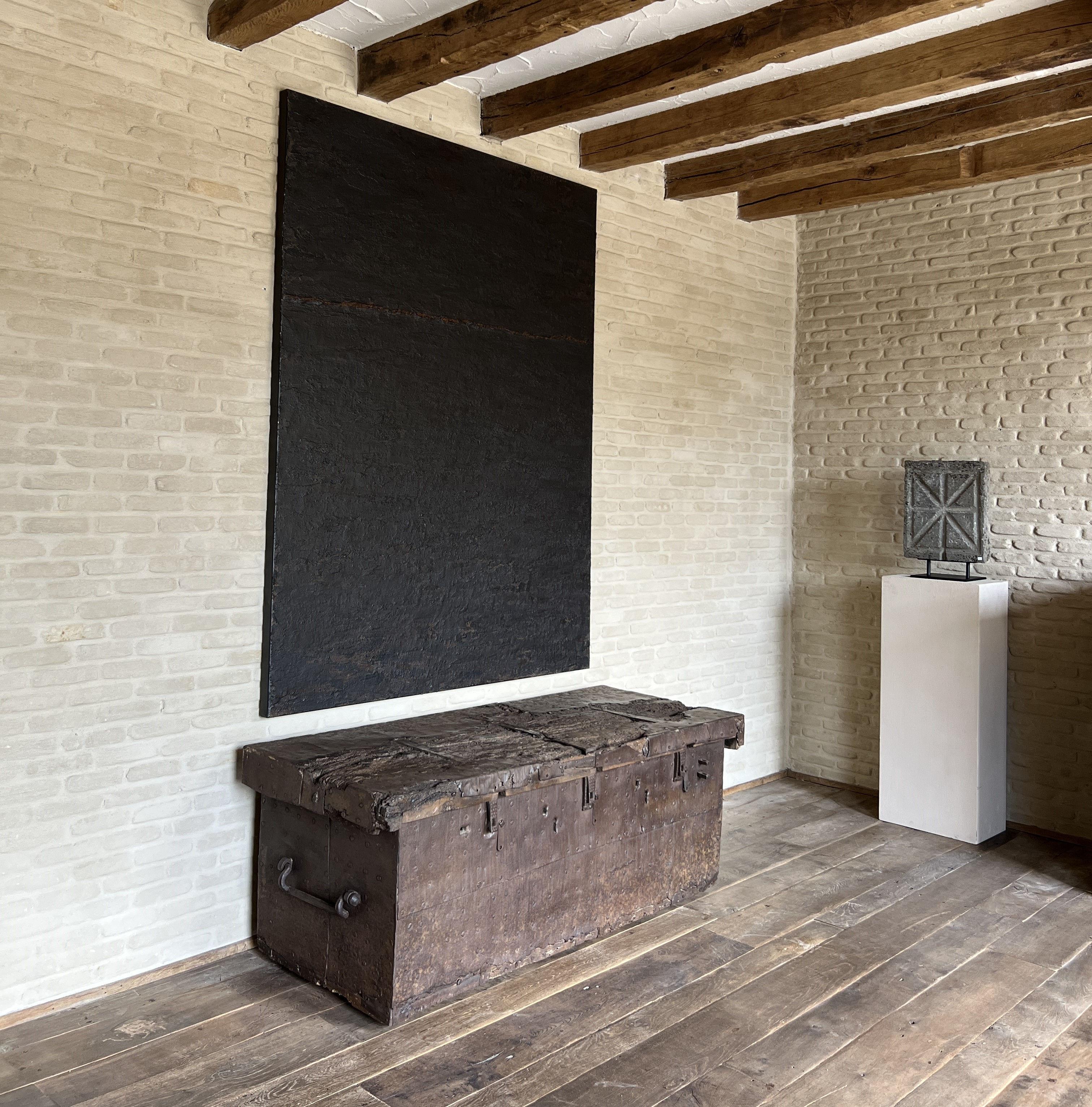 Hand-Crafted 16th century large chest strongbox iron and walnut For Sale