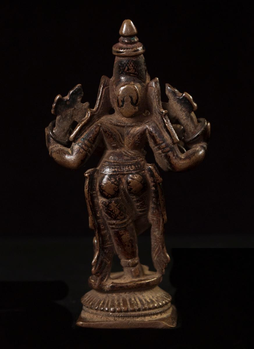 Autre Bronze moulé à la cire perdue du XVIe siècle, Venugopala, forme de Krishna, Inde en vente