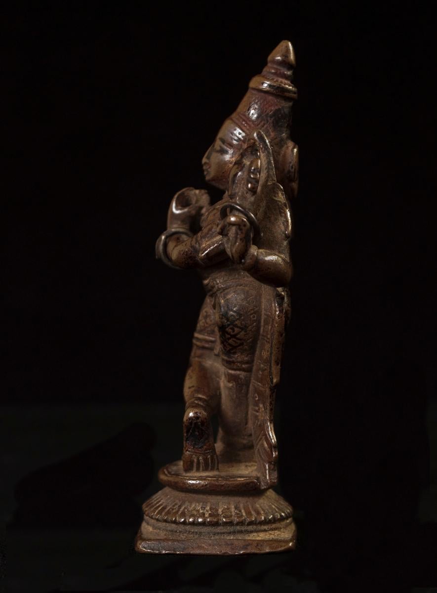 16th Century Lost Wax Cast Bronze Venugopala Form of Krishna, India In Good Condition For Sale In Point Richmond, CA