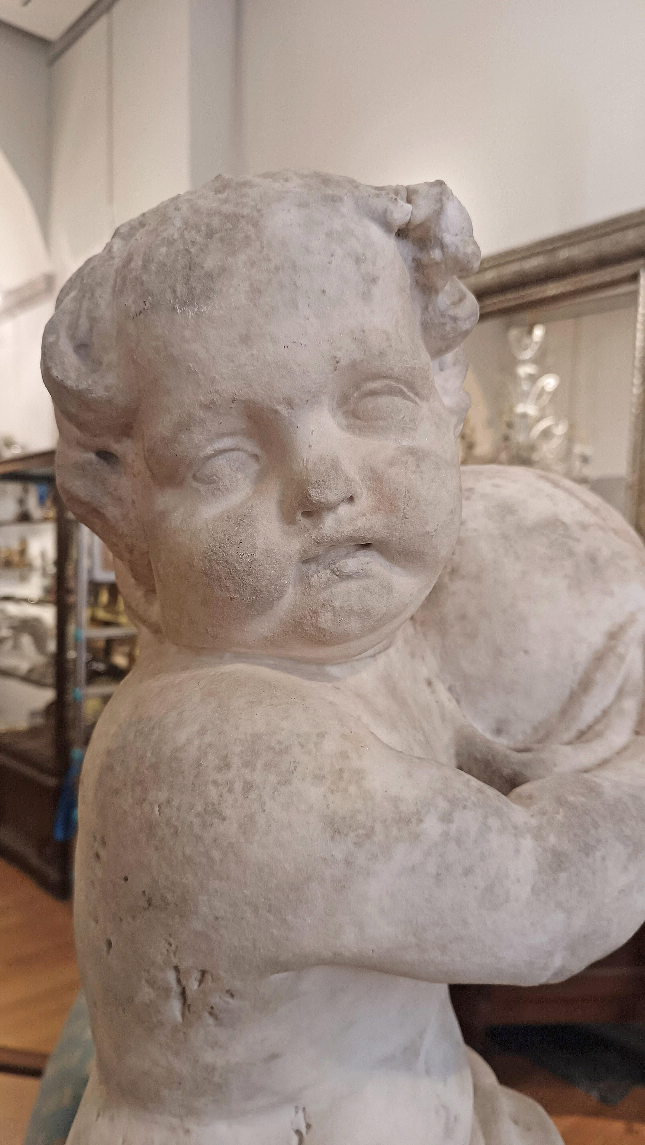 Italian 16th CENTURY MARBLE SCULPTURE OF A YOUNG HERCULES  For Sale