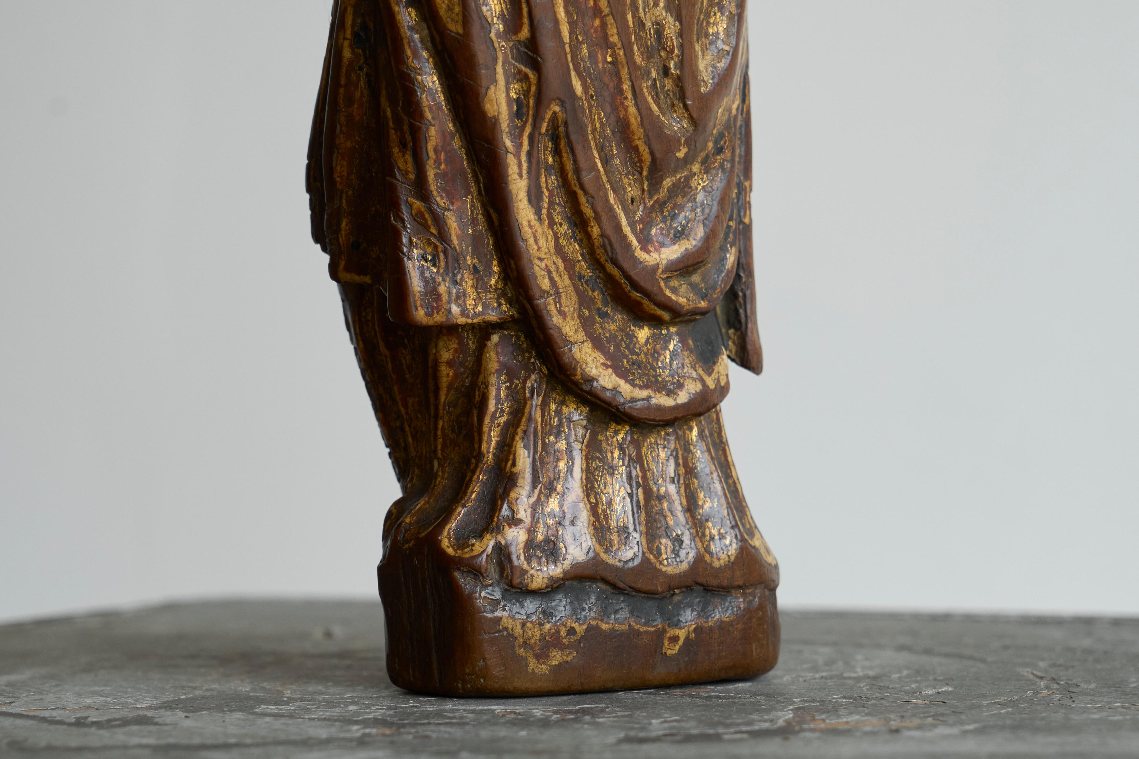 16th Century Mary Magdalene in Polychromed Carved Walnut For Sale 6