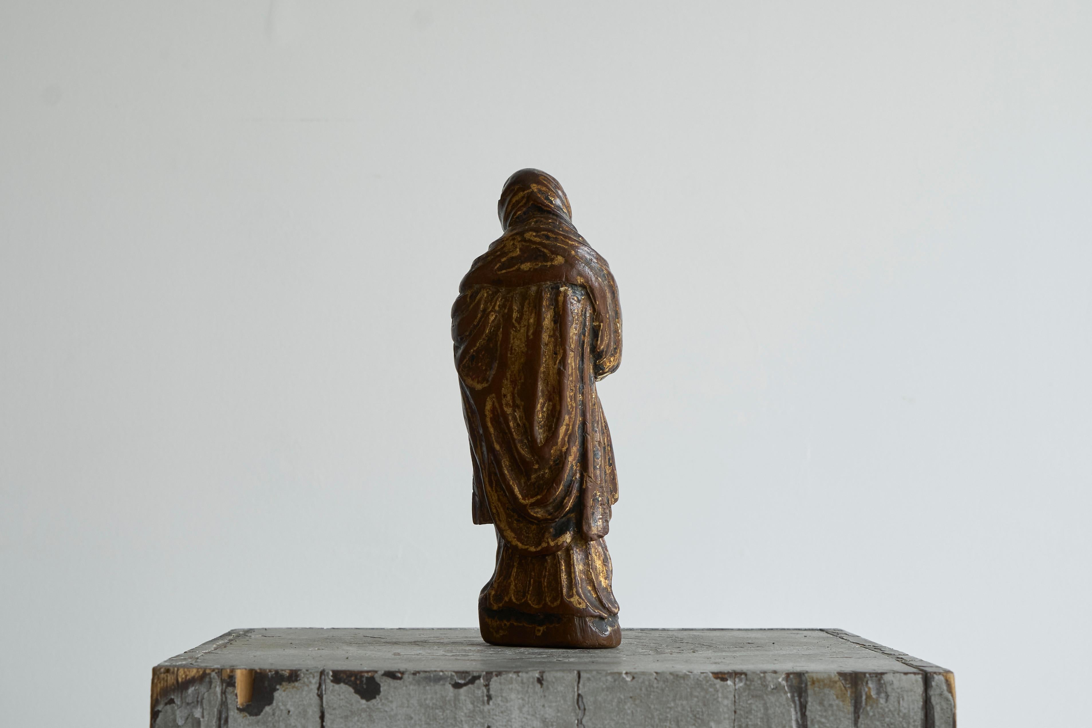 16th Century Mary Magdalene in Polychromed Carved Walnut For Sale 8