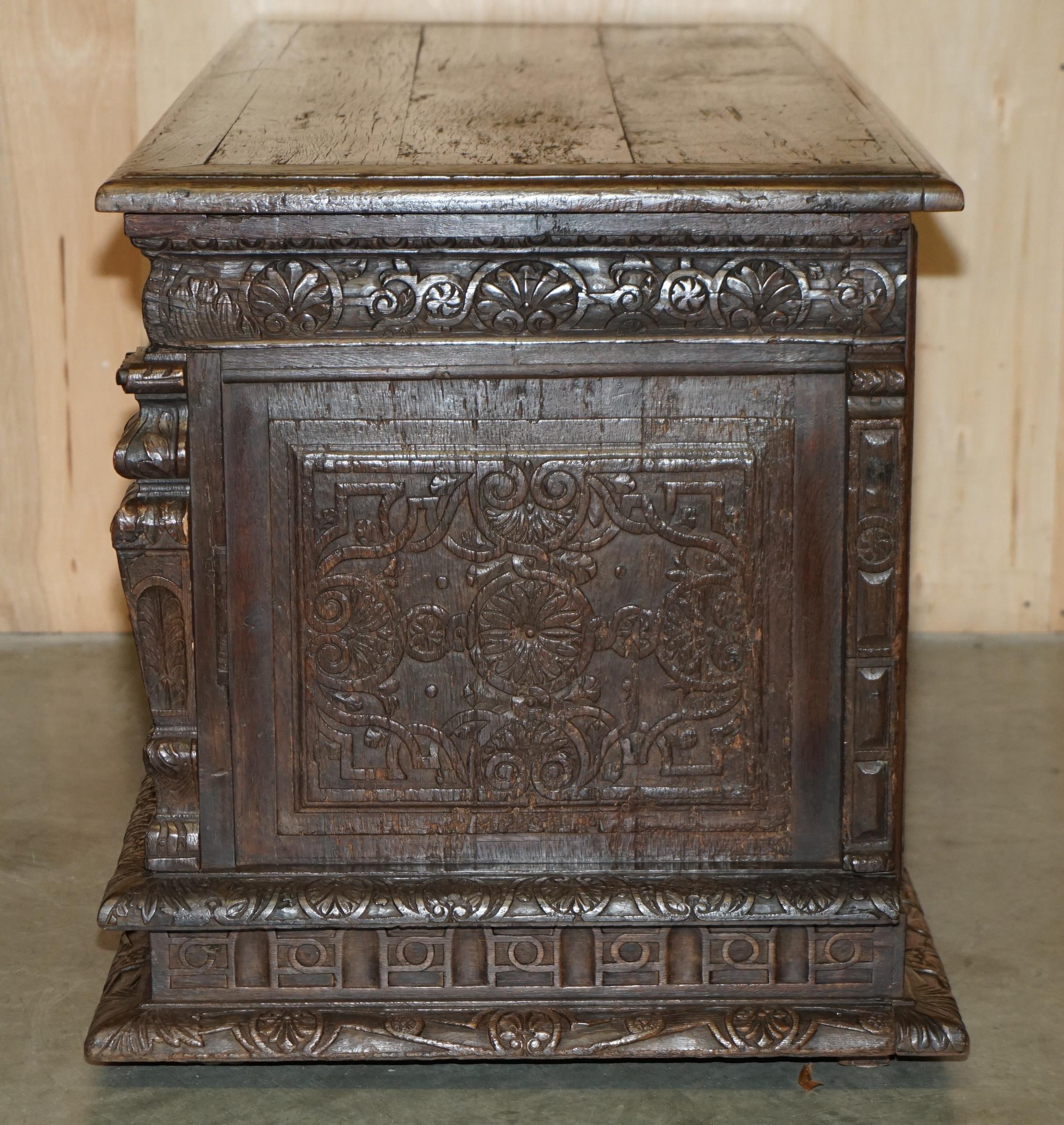 16TH CENTURY MUSEUM QUALITY EXHiBITION HAND CARVED ITALIAN CASSONE DESK TABLE For Sale 2