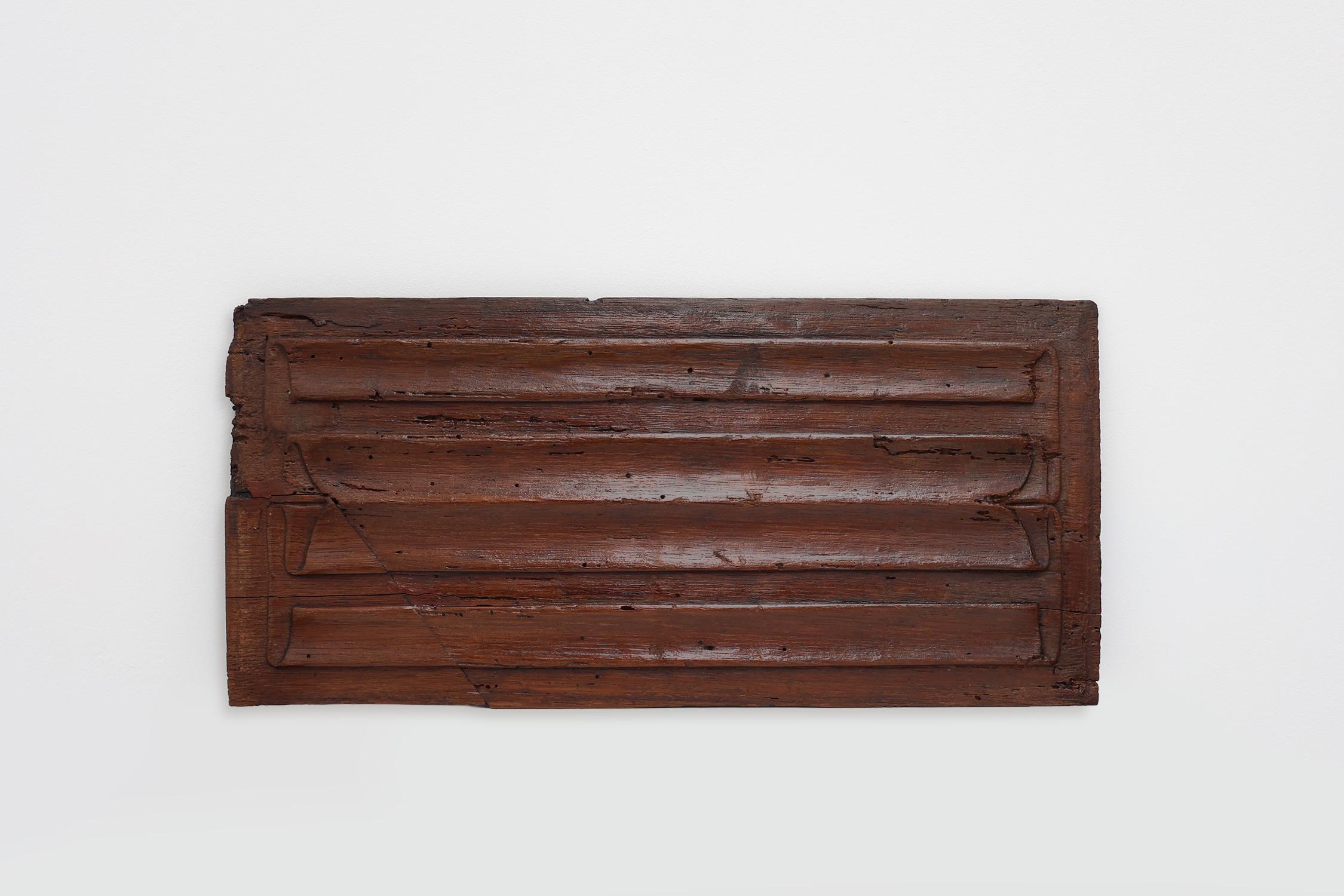 Hand-Carved 16th Century oak carved Gothic Panel, Belgium For Sale