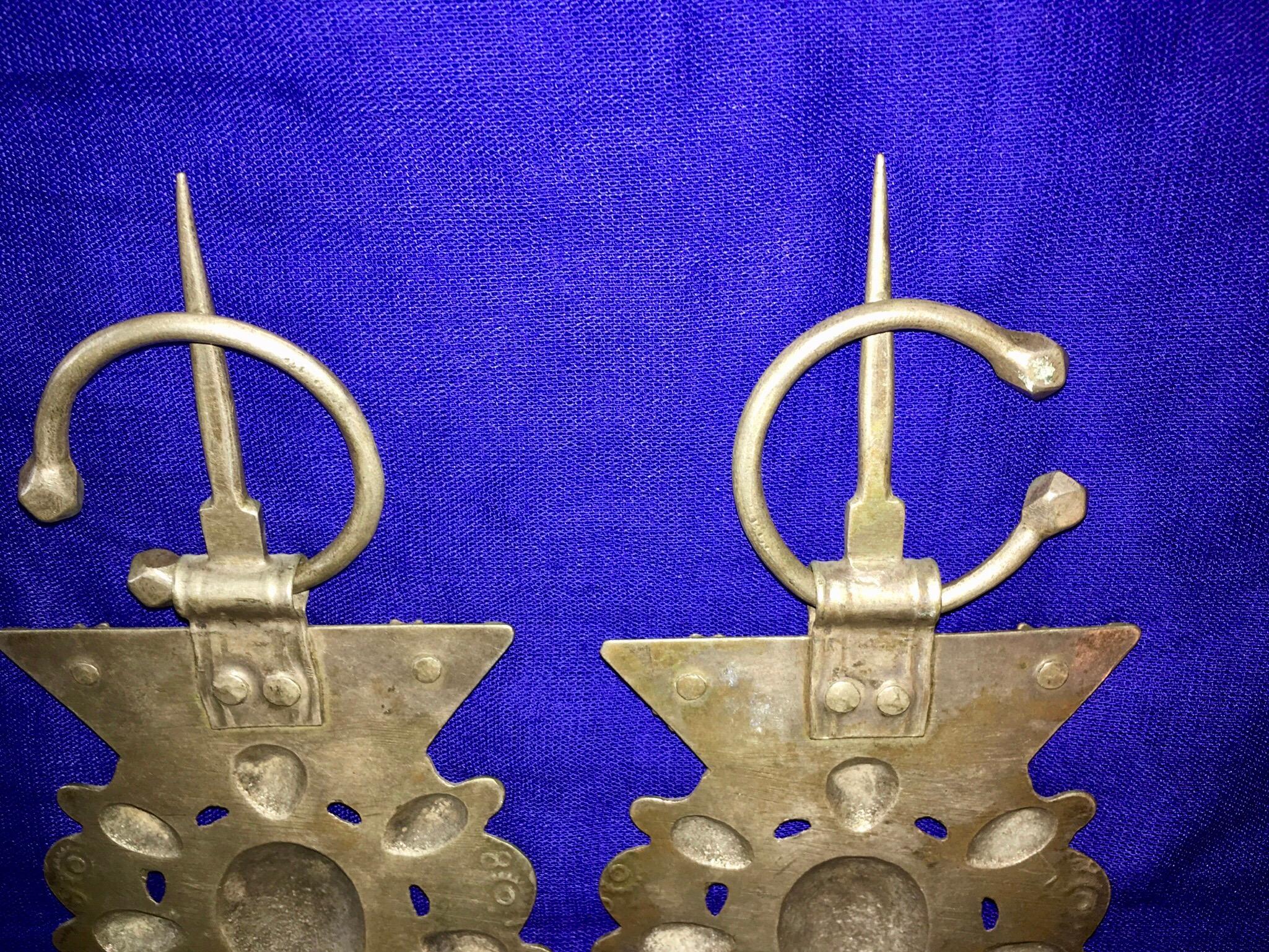16th Century Pure Silver Moroccan Fibula Brooch Set Berber Antique For Sale 1