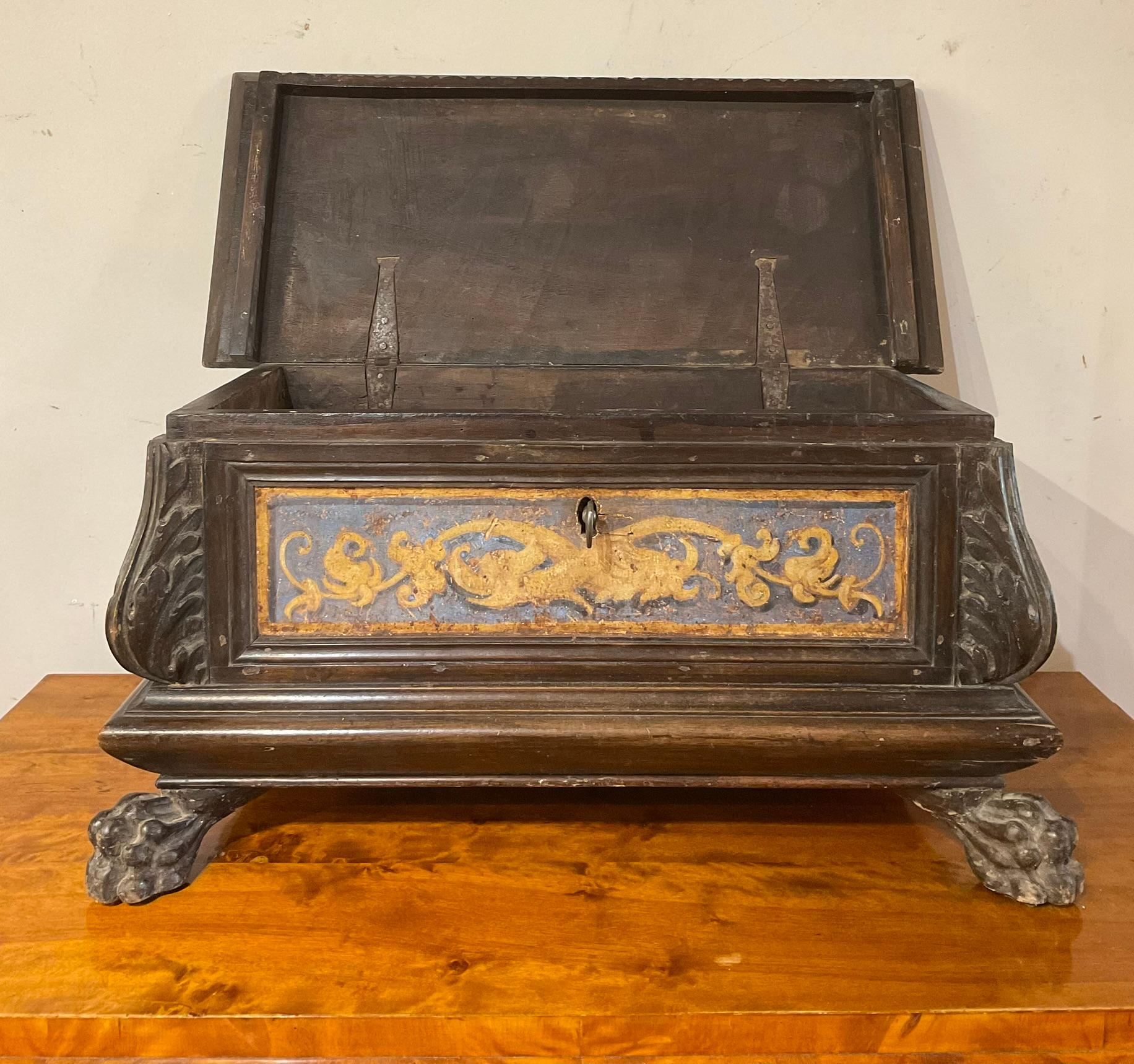 16th Century Renaissance Florentine Chest In Good Condition For Sale In Firenze, FI