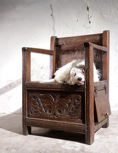 16th Century Renaissance Oak Boxchair