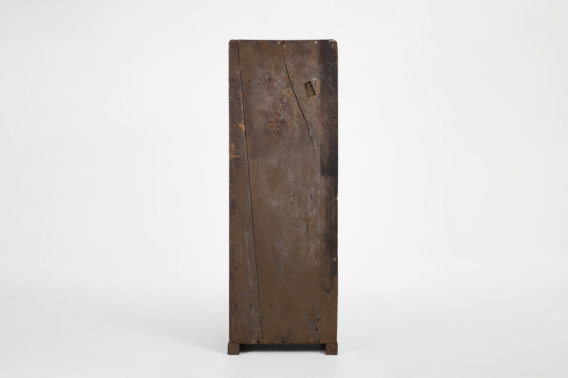 16th Century rustic cabinet in oak with ironwork, France 6
