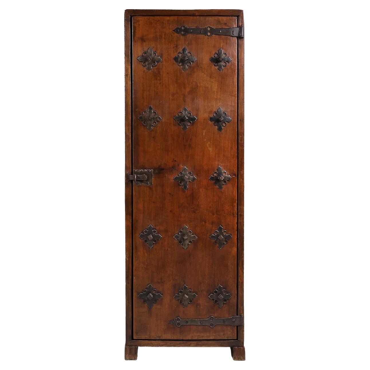 16th Century rustic cabinet in oak with ironwork, France