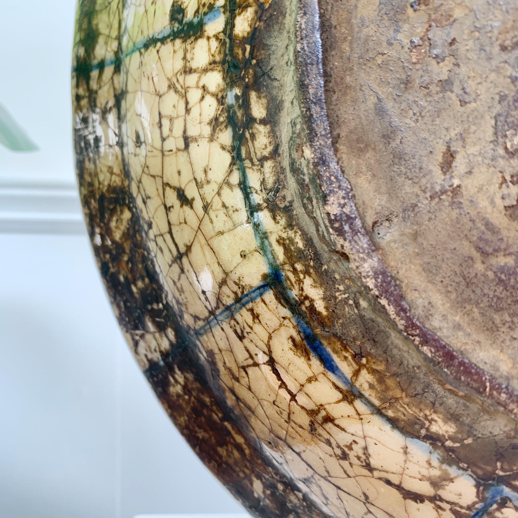 16th Century Safavid Pottery Dish Plate For Sale 7