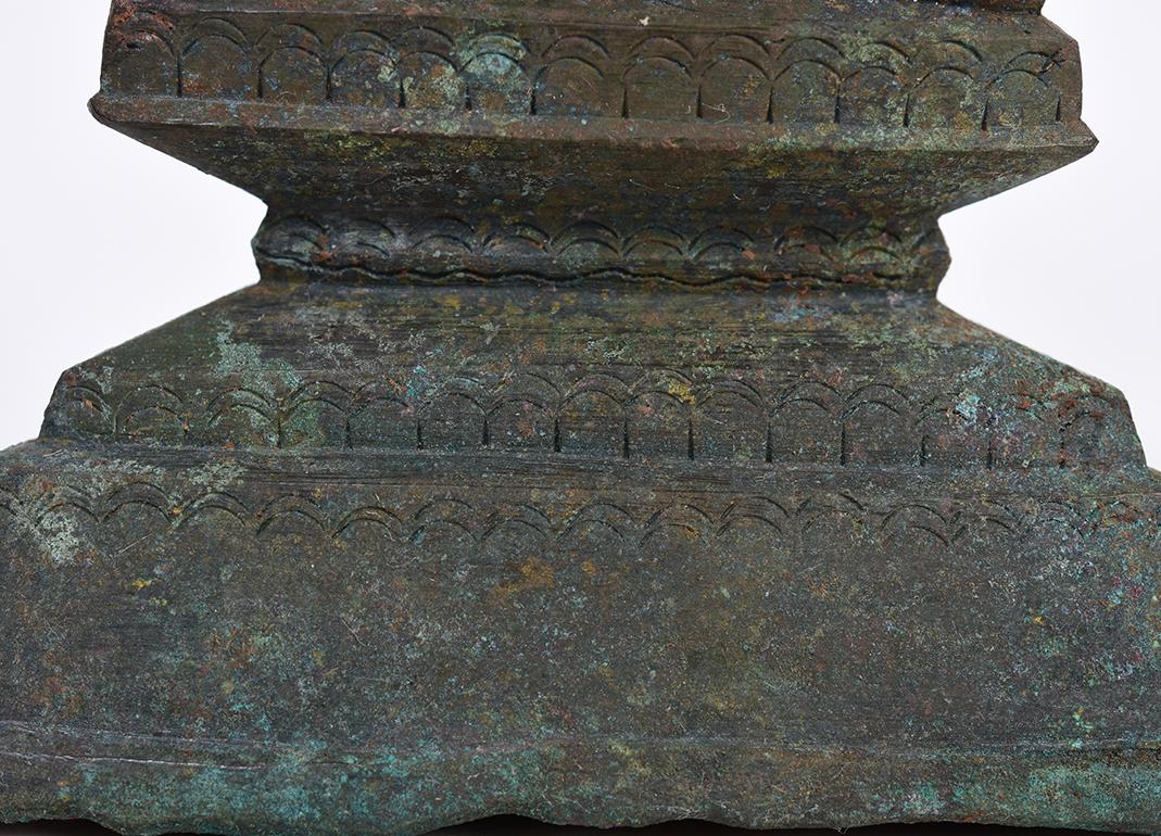 18th Century and Earlier 16th Century, Shan, Antique Burmese Bronze Seated Buddha For Sale