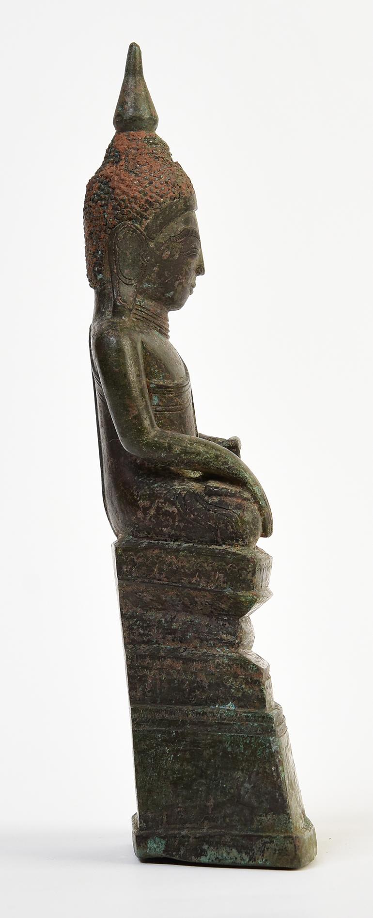 16th Century, Shan, Antique Burmese Bronze Seated Buddha 5