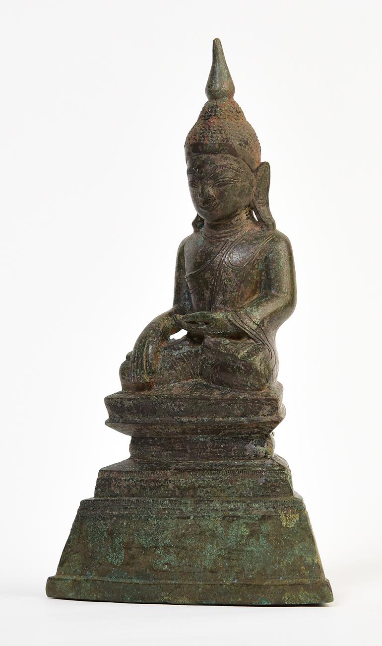 16th Century, Shan, Antique Burmese Bronze Seated Buddha 1