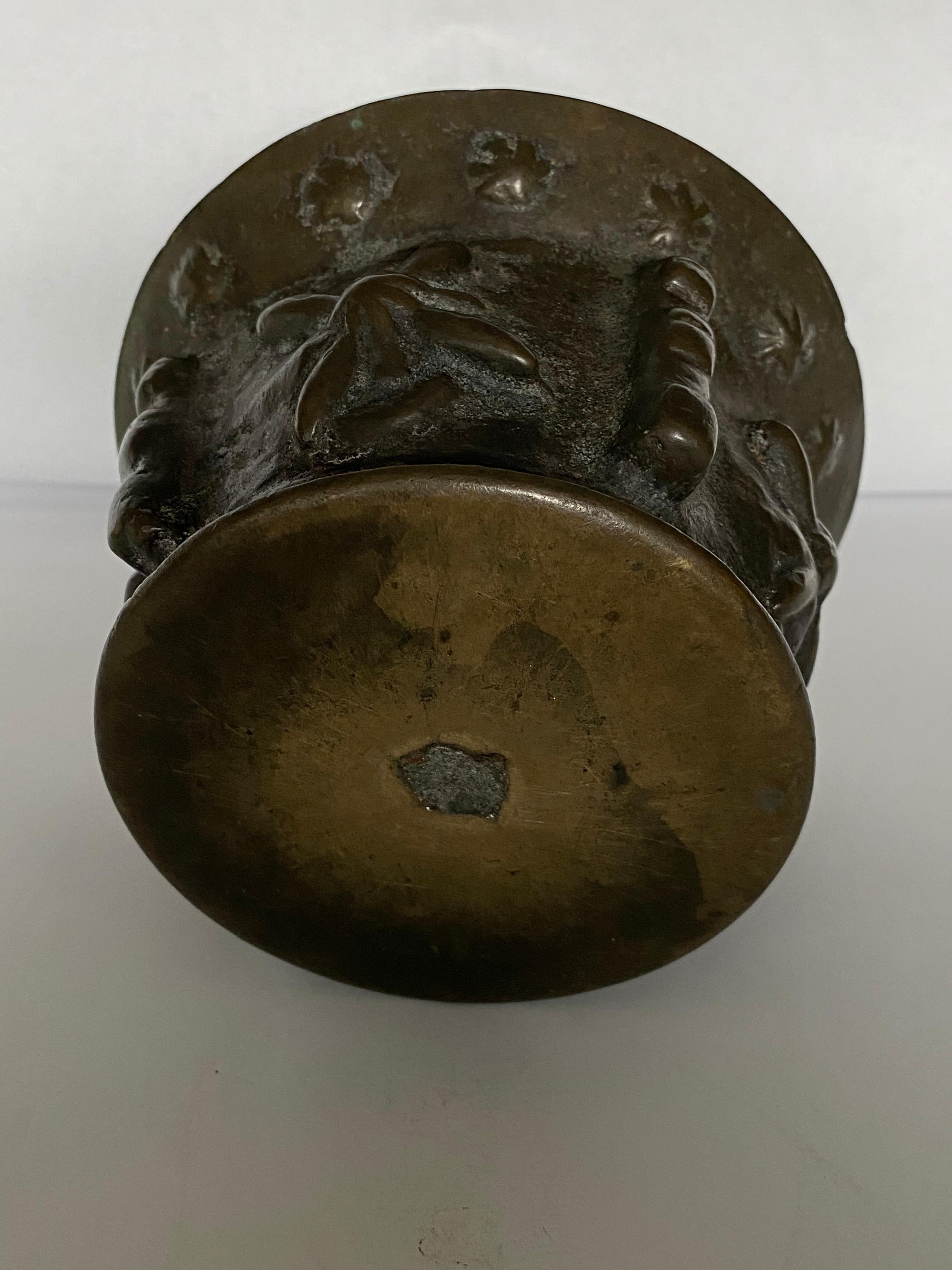 Renaissance 16th Century Spanish Cast Bronze Apothecary Mortar For Sale