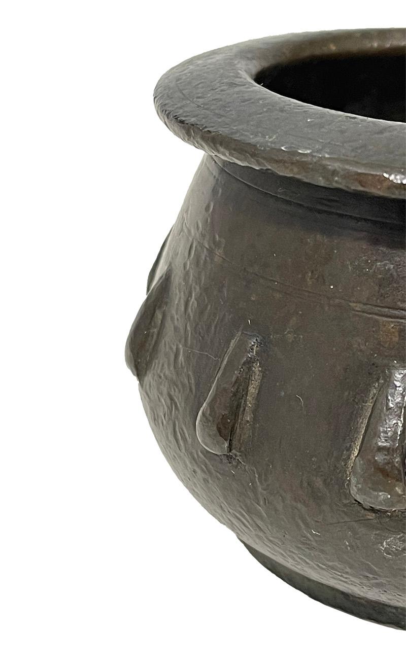 Mortaio in bronzo moresco spagnolo del XVI secolo In condizioni buone in vendita a Delft, NL