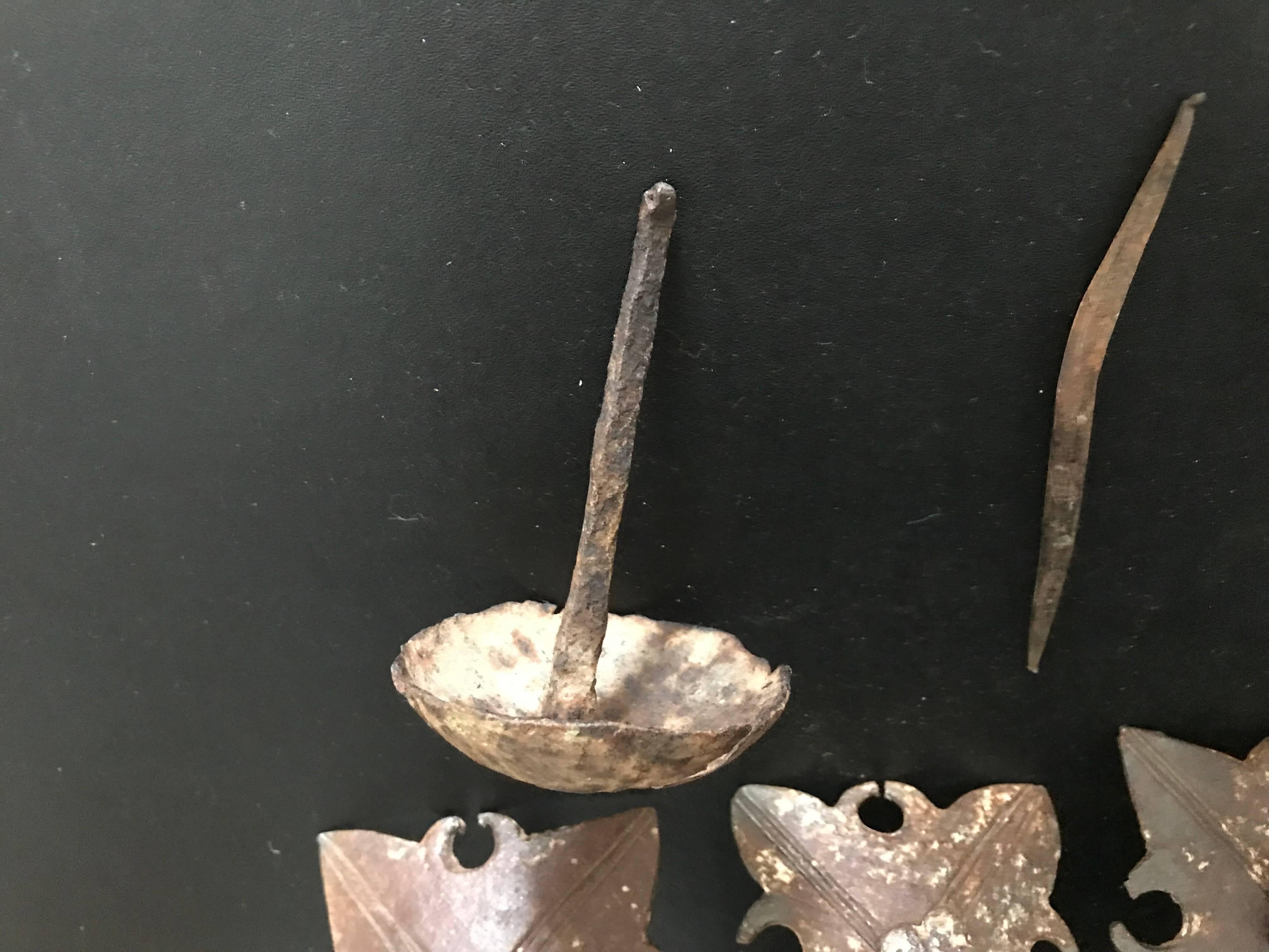 Spanische oder italienische Barockschmiedeeisennägel und Möbelhalterungen aus dem 16. Jahrhundert im Angebot 11