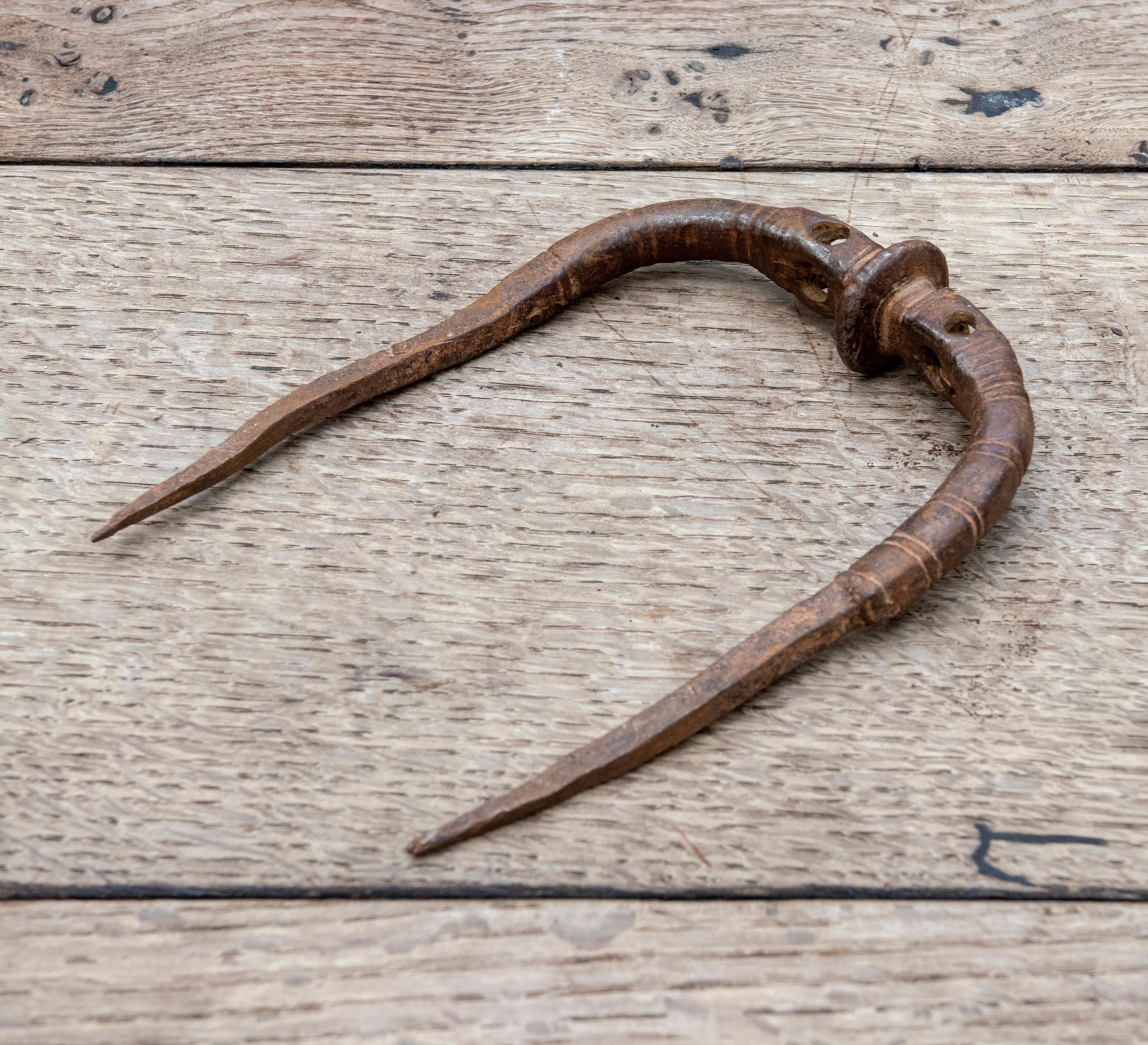 16th Century, Spanish Wrought Iron Handle For Sale 3