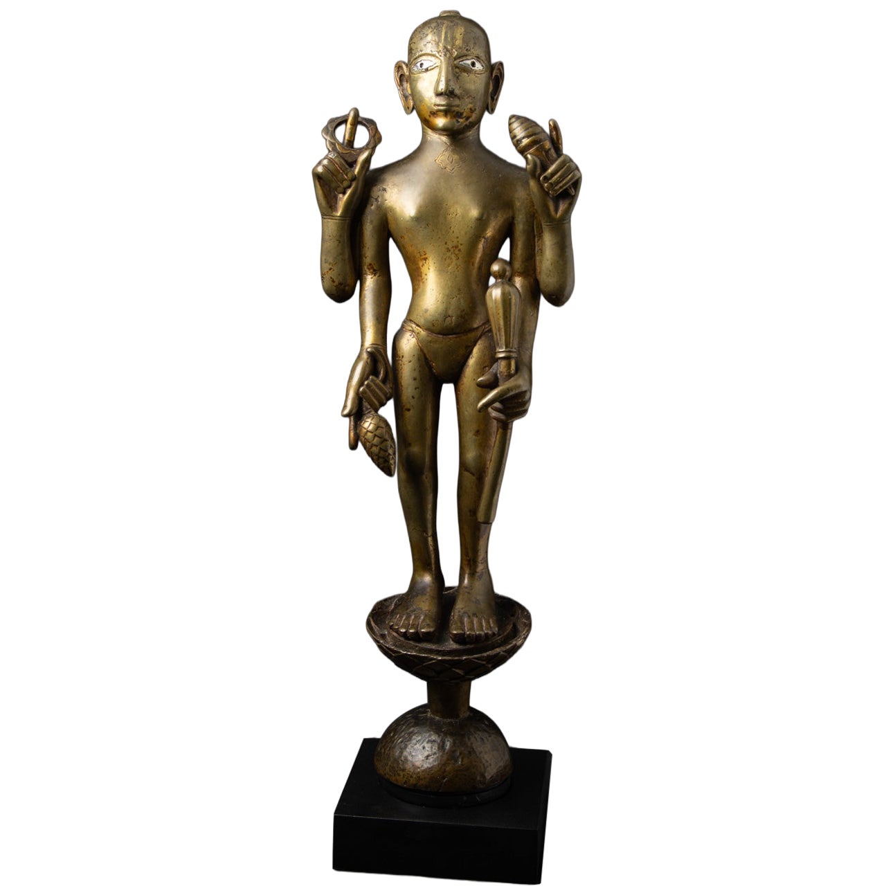 16th century Special antique bronze Vishnu statue from India