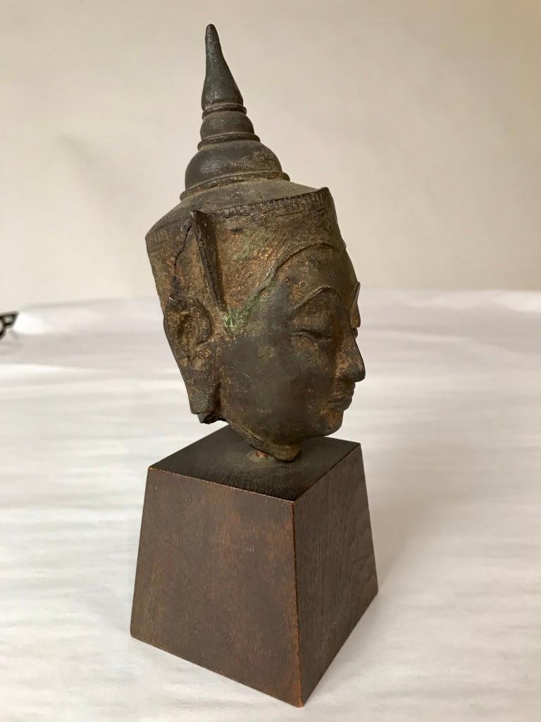 Thailändischer Bronze-Buddha-Kopf aus dem 17. im Angebot 6