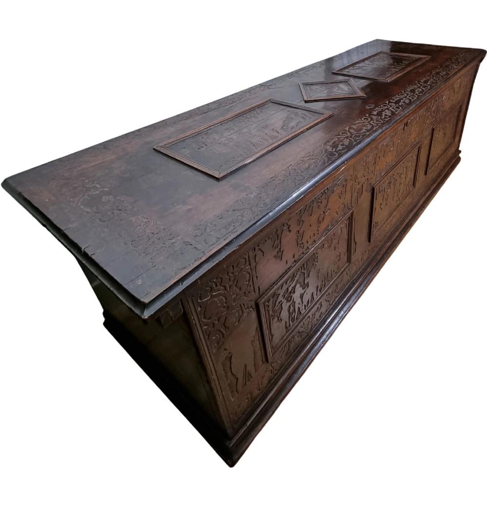 Iron 16th Century Venetian Renaissance Cedar Wood Cassone For Sale