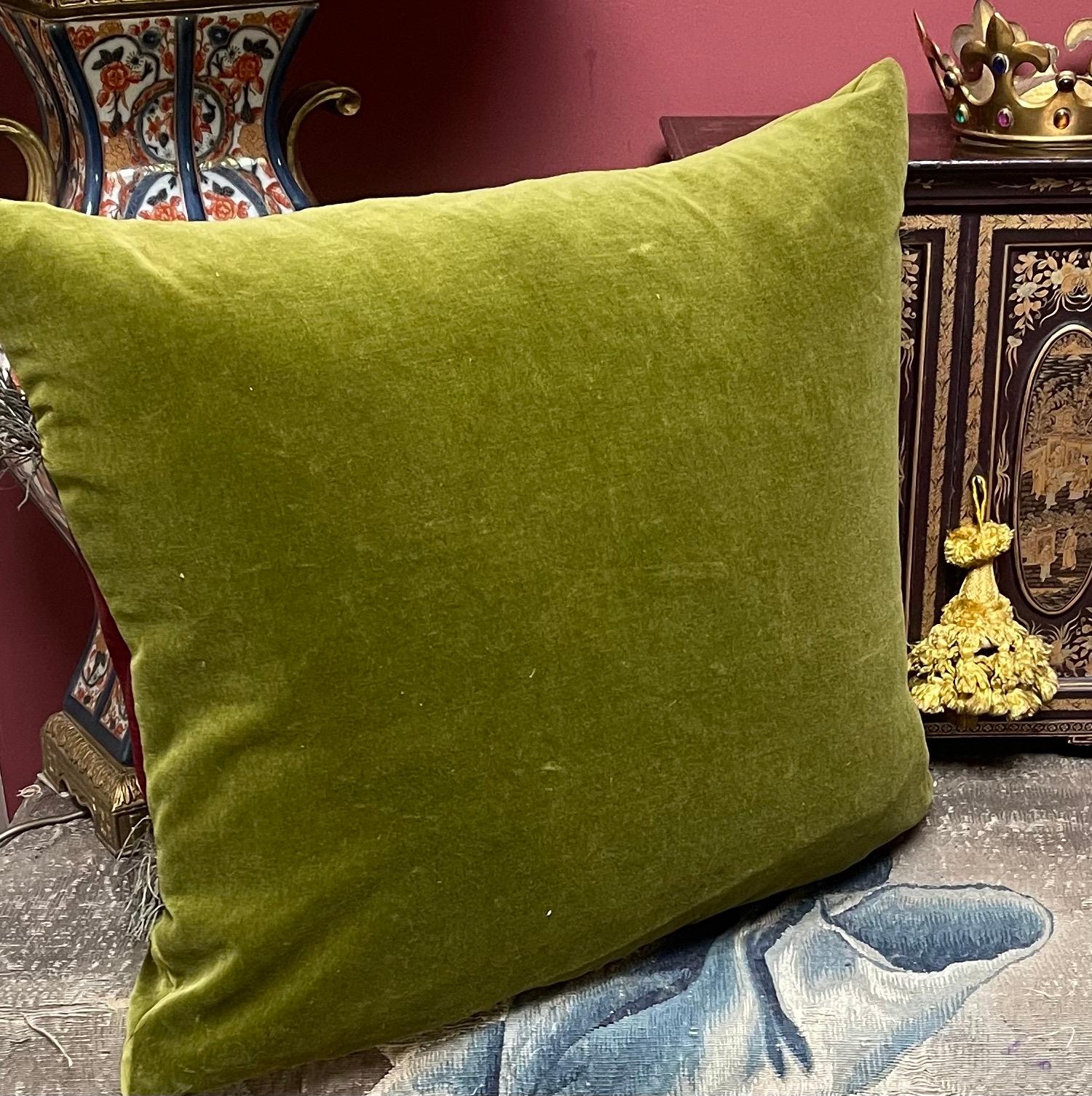16th Century Venetian Silk Velvet Panel Pillow (Italienisch) im Angebot