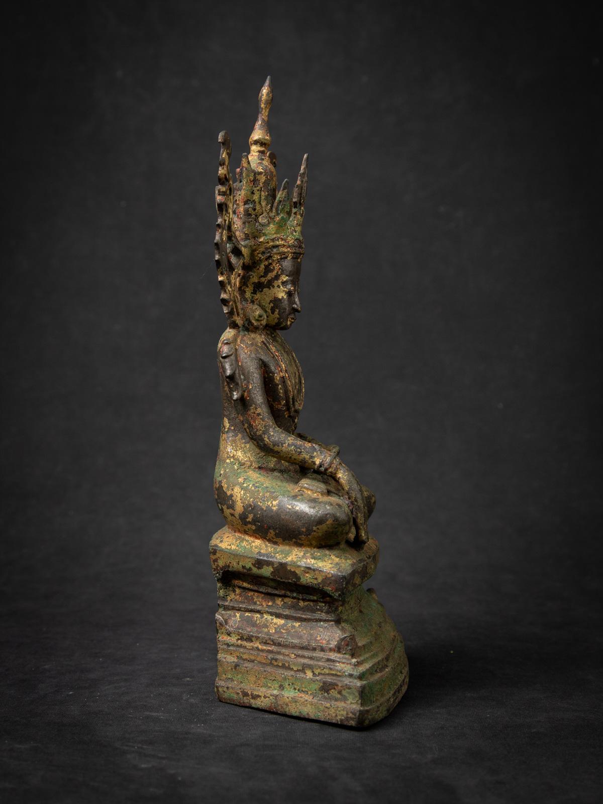 Bronze 16th century Very special bronze Burmese Buddha statue from Burma For Sale