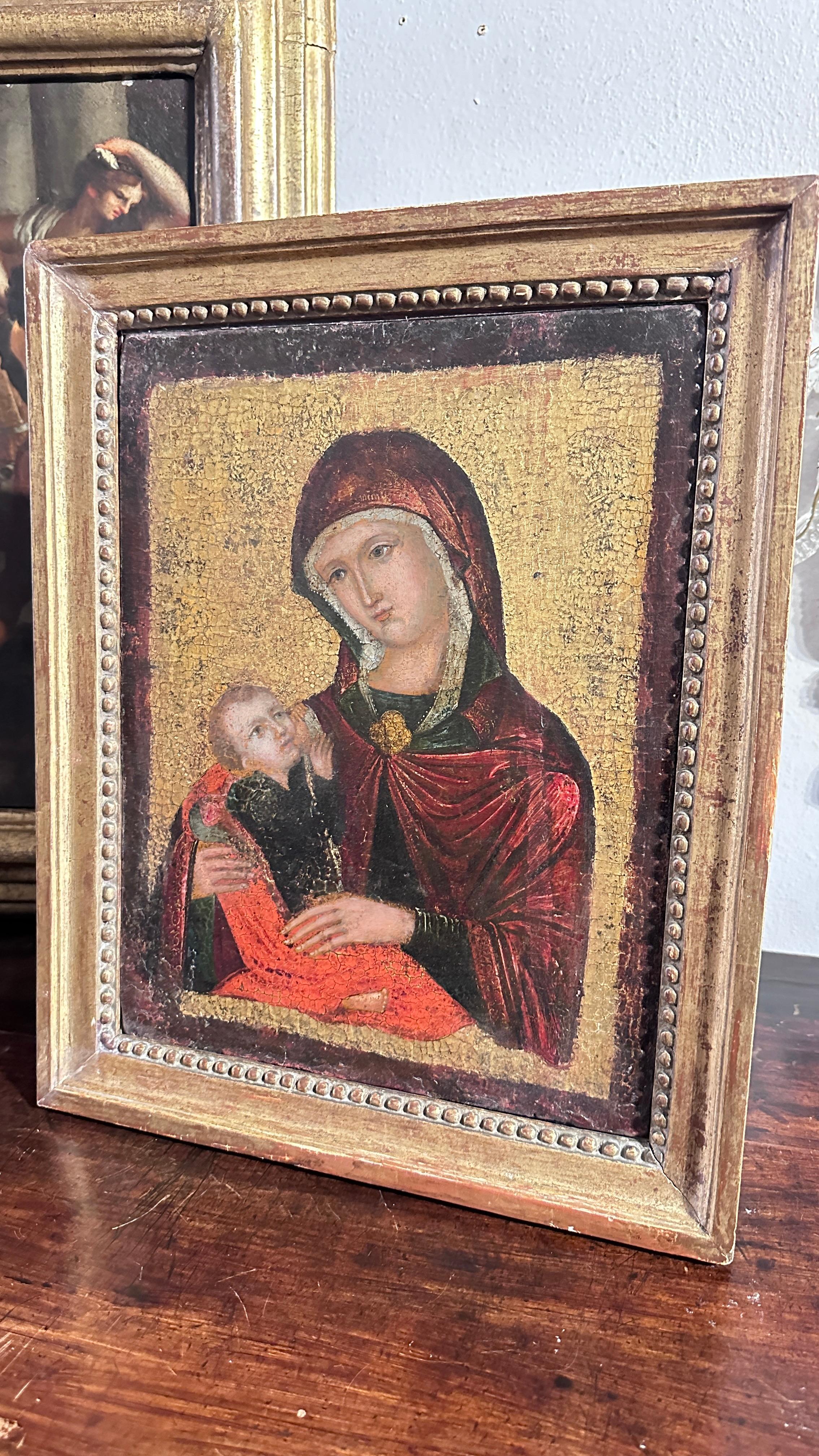 Oiled 16th CENTURY VIRGIN MARY WITH CHILD ON A GOLDEN BACKGROUND 
