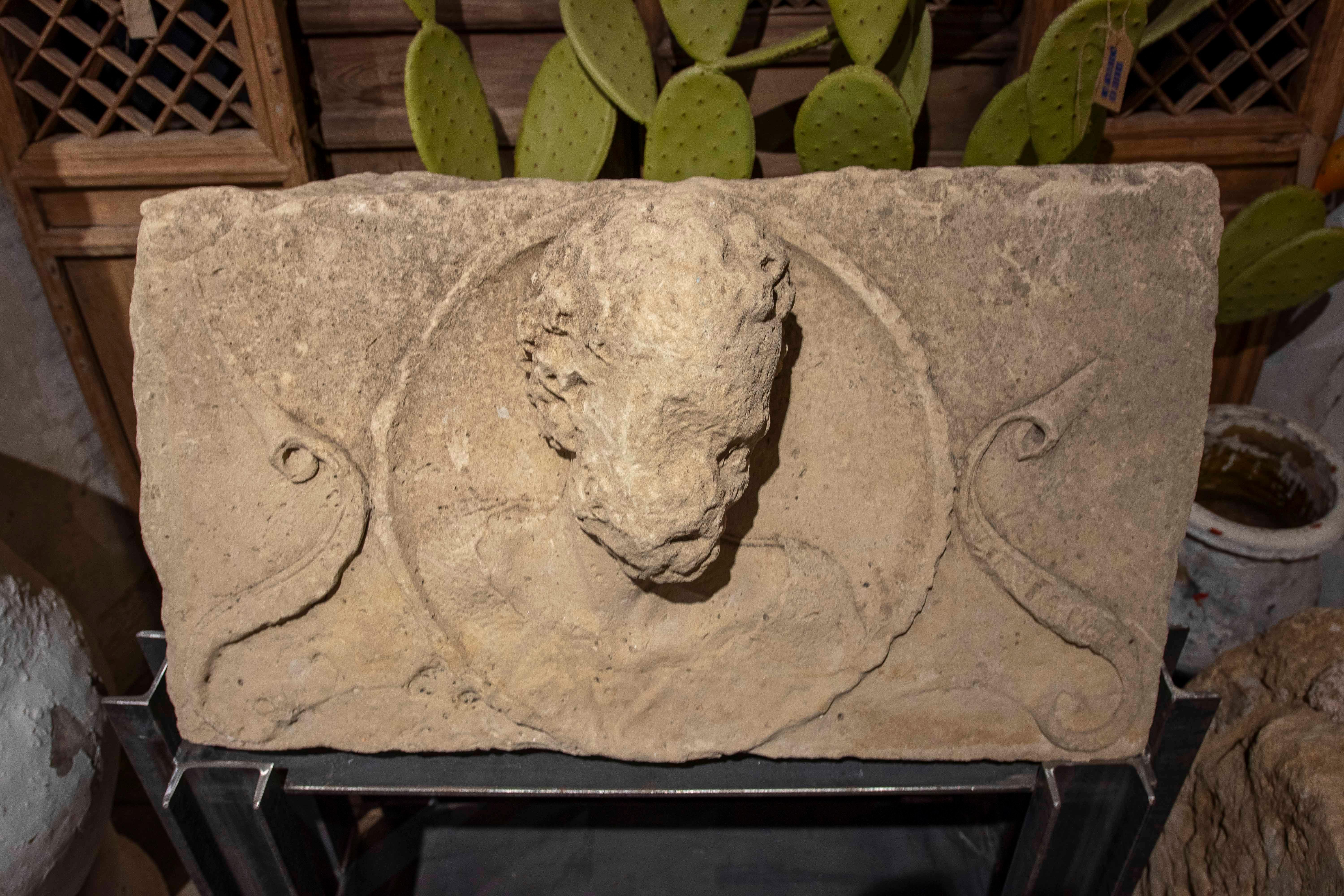 16th Hand Carved Stone Relief Renaissance Building Façade For Sale 8