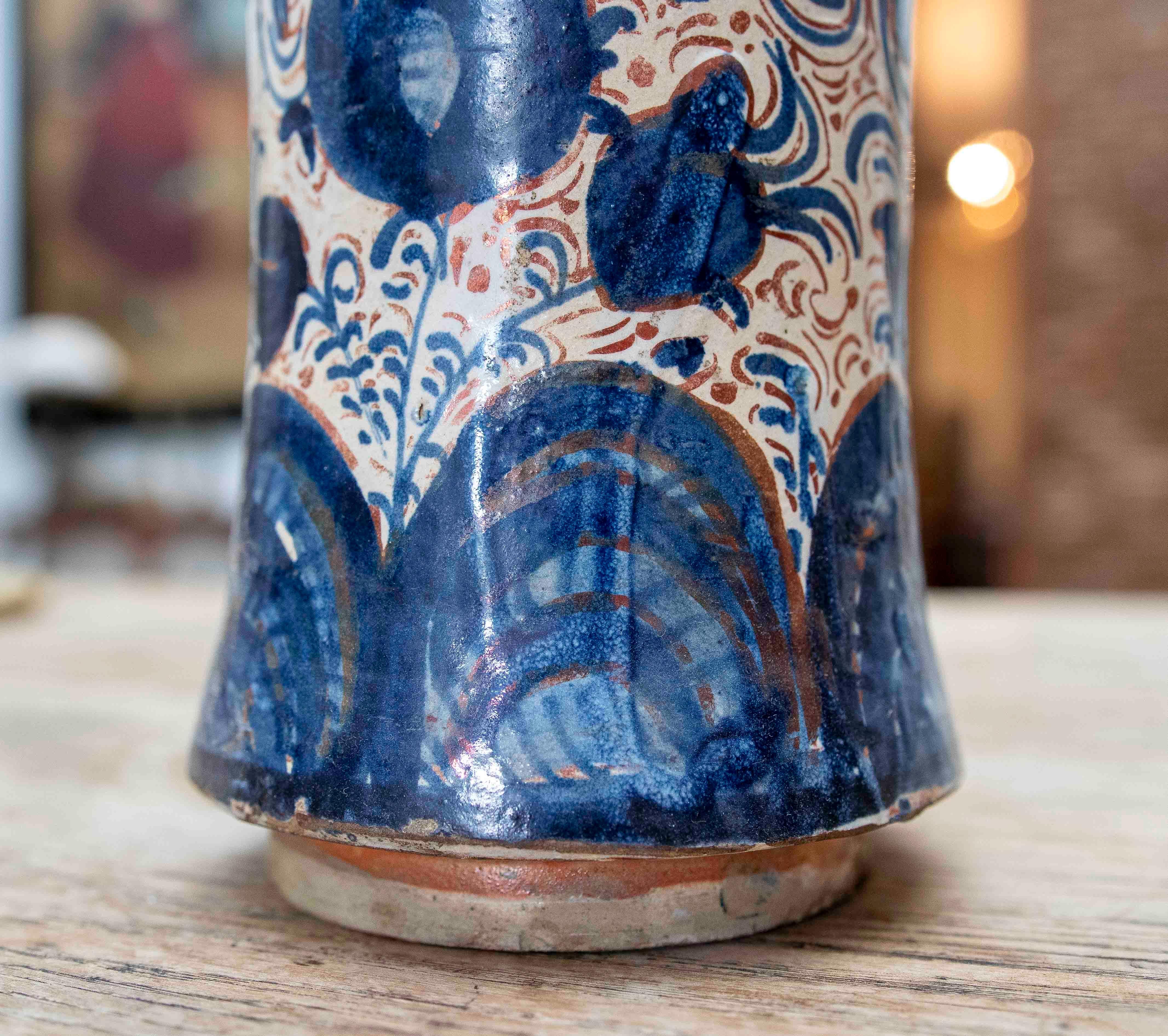 Jarra Hispano-Mooris XVI de Talavera Policromada con Reflejos Metálicos en venta 3