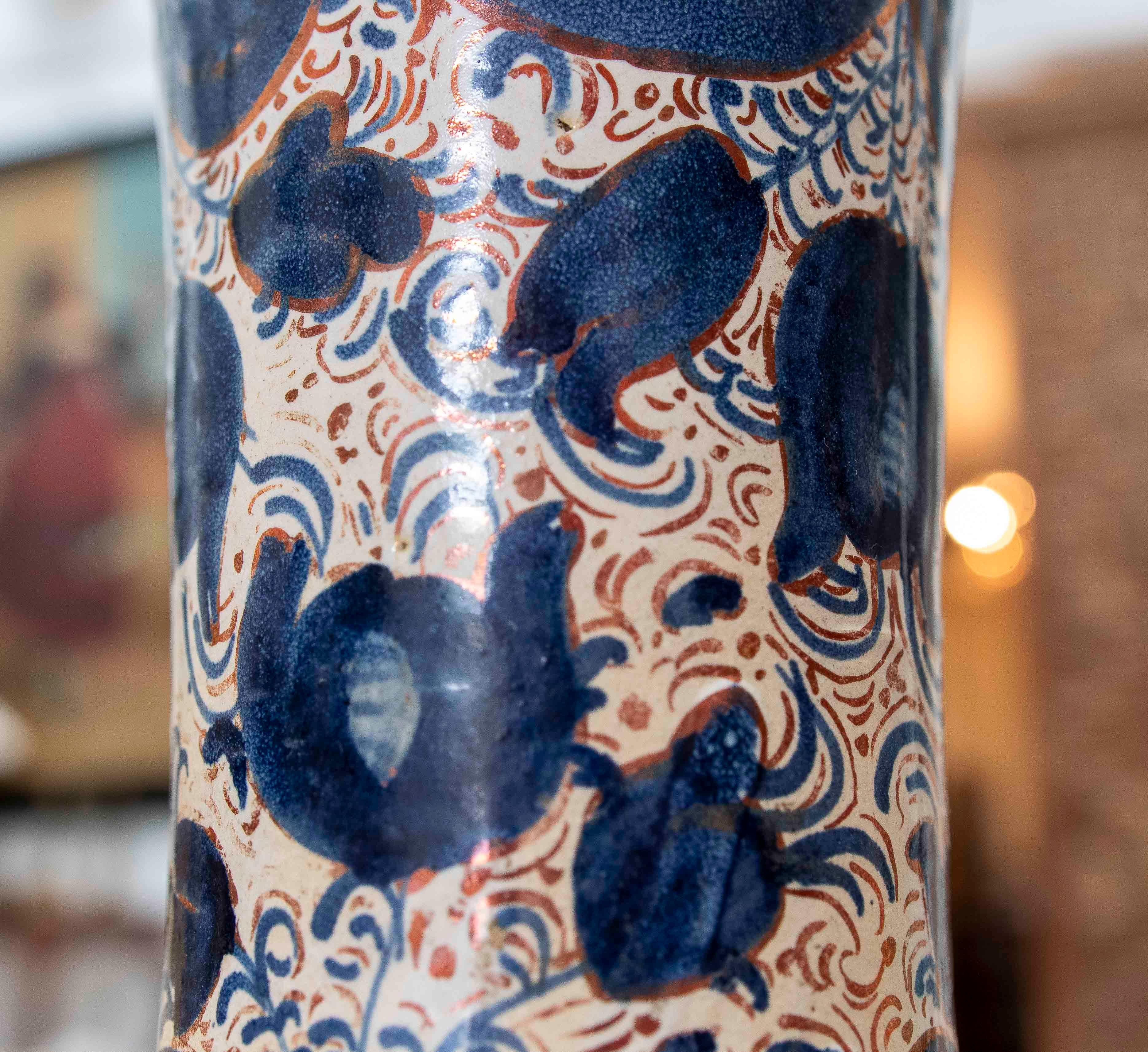 Jarra Hispano-Mooris XVI de Talavera Policromada con Reflejos Metálicos en venta 4