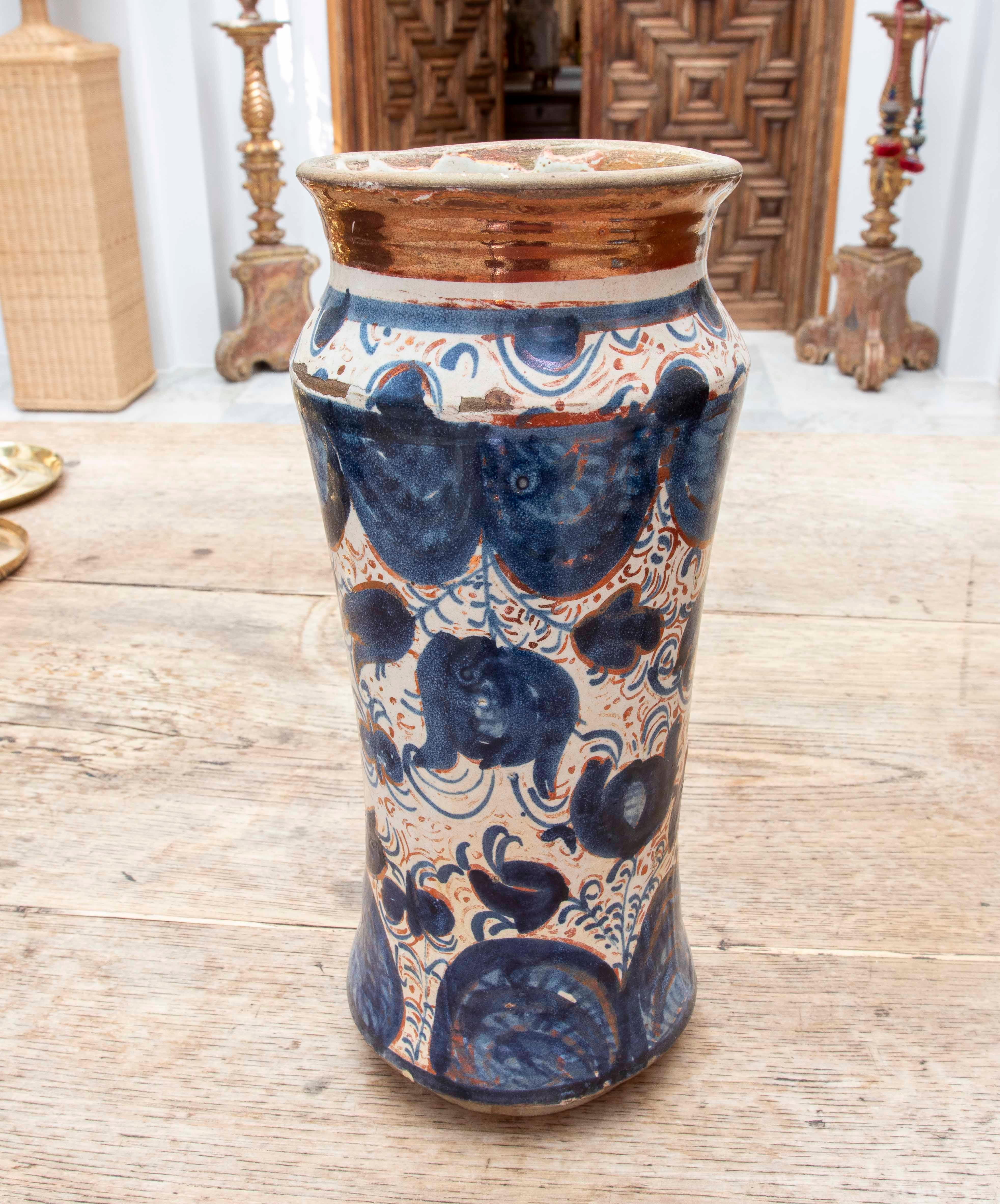 Jarra Hispano-Mooris XVI de Talavera Policromada con Reflejos Metálicos en Bueno estado para la venta en Marbella, ES