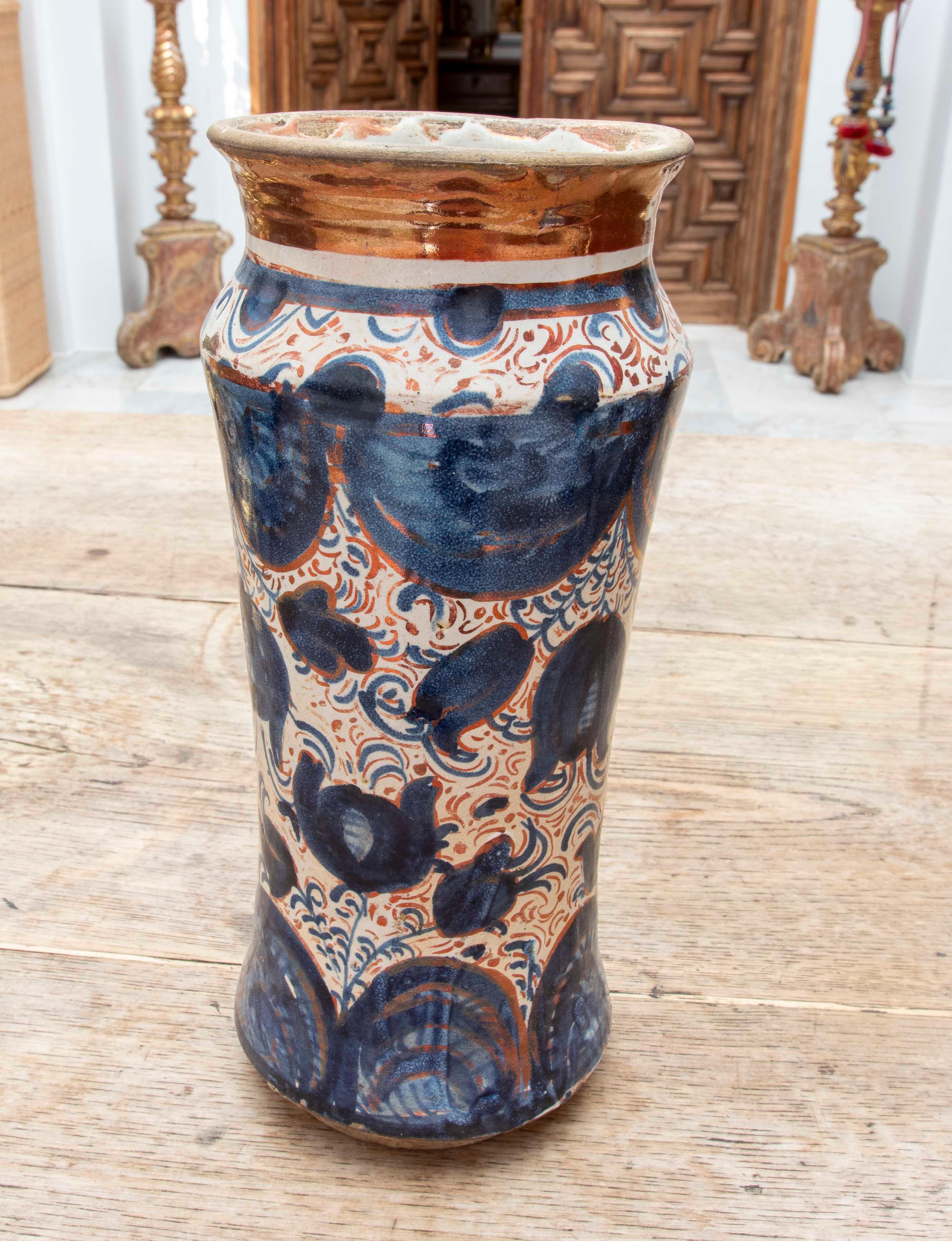 Jarra Hispano-Mooris XVI de Talavera Policromada con Reflejos Metálicos siglo XVIII y antes en venta
