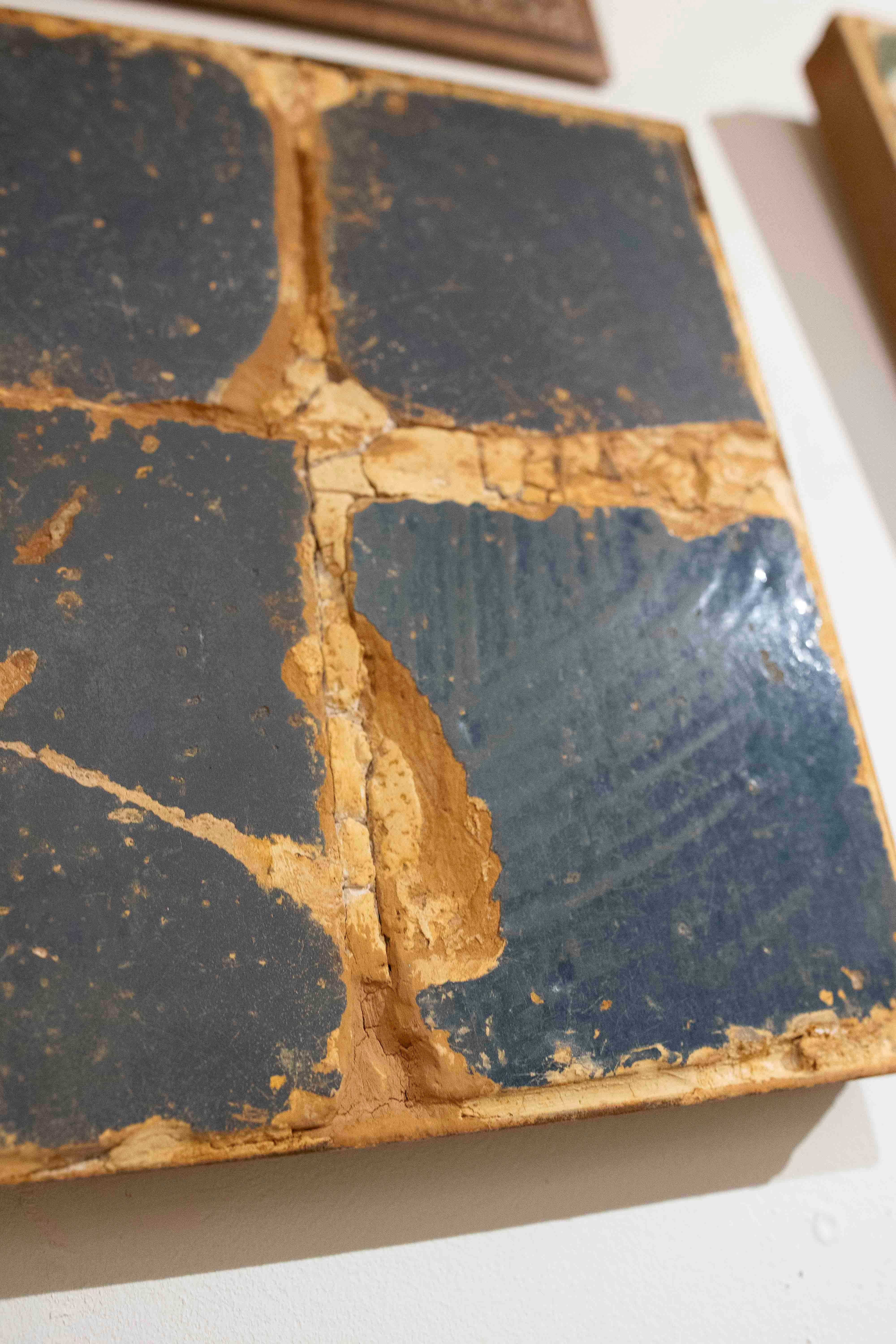 16th Panel of Antique Blue Tiles with Patina and Authentic Aging Cerámico en venta