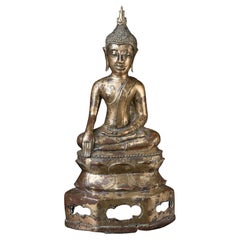 Bouddha en bronze du nord de la Thaïlande du XVIe siècle, très finement coulé et sculpté, 10654