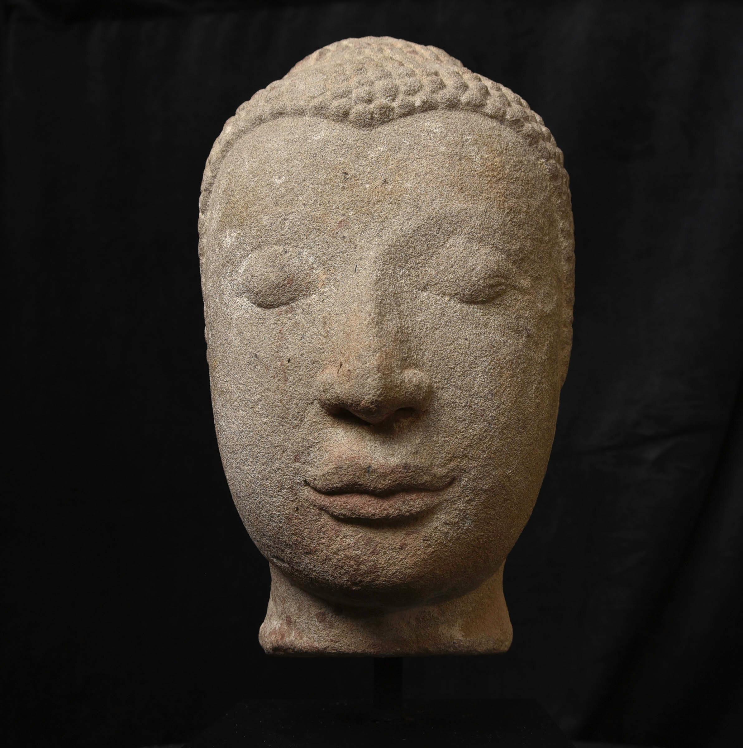 16th Century Thai Life Size Stone Buddha Head-Superb Ayuthaya Example For Sale 2