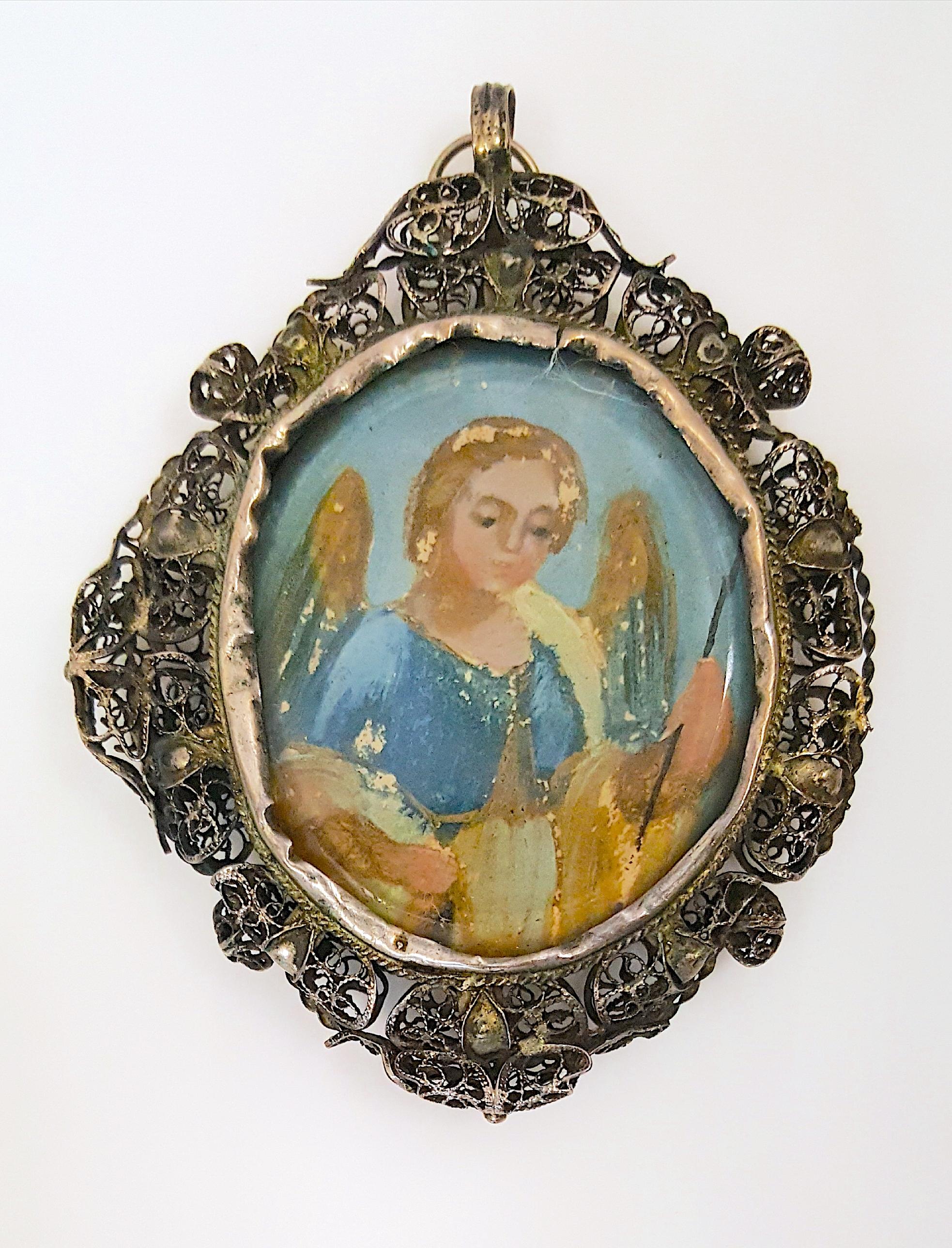 16thCentury Renaissance Ultramarine Angel GiltFiligree Crystal Medallion Pendant For Sale 2