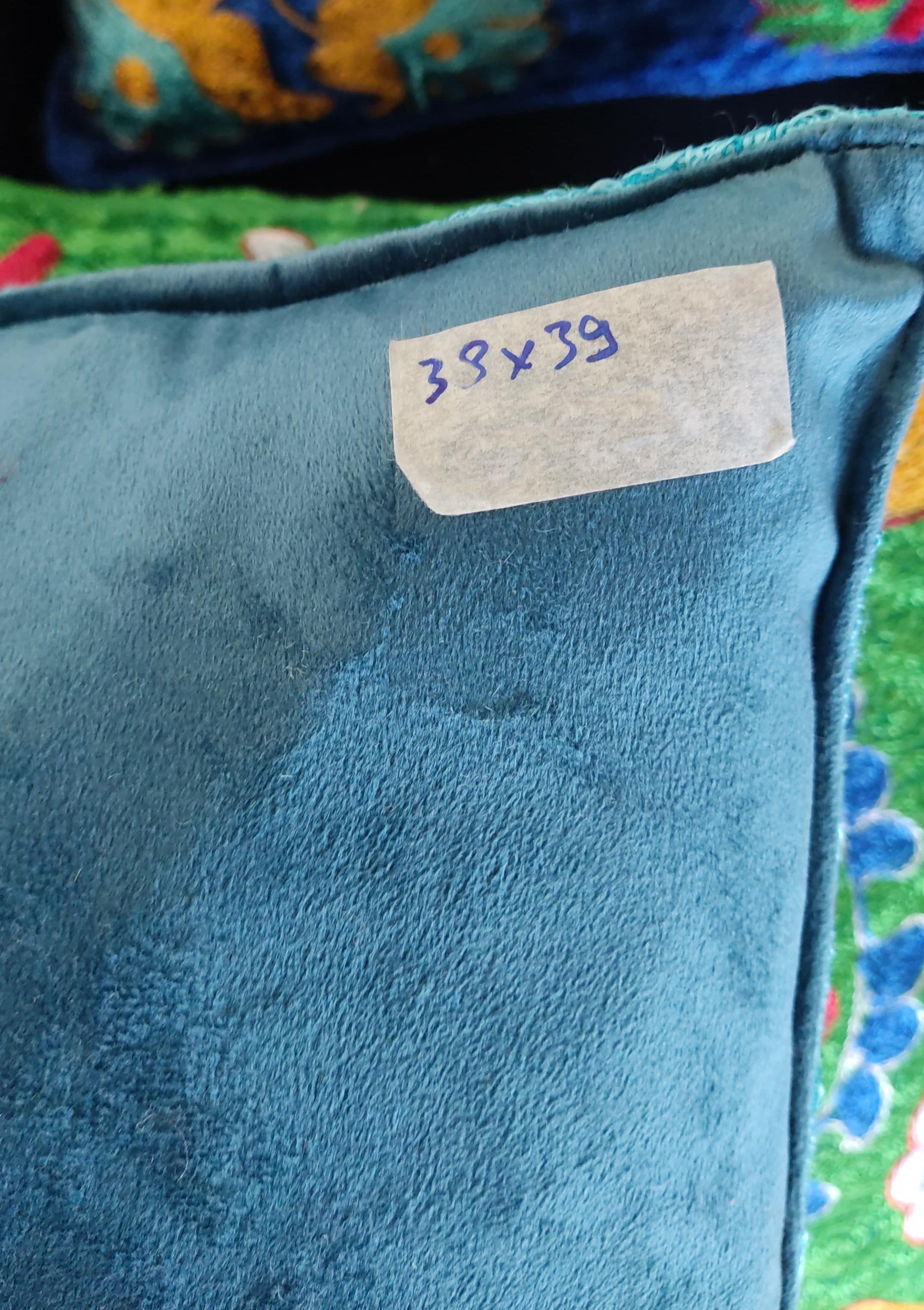 Ouzbek Housse de coussin en soie et coton brodée à la main 16 