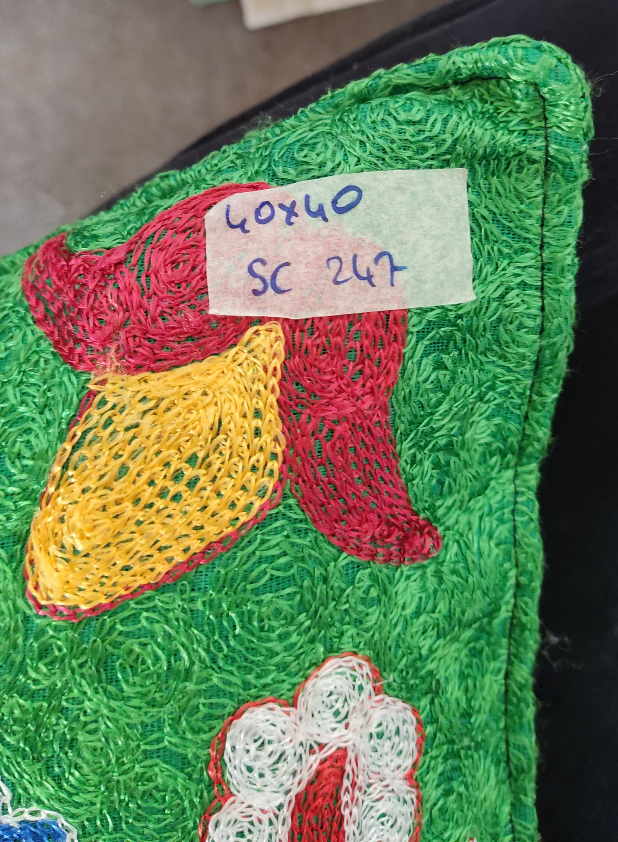 Suzani Copricuscino con ricamo in seta 16 