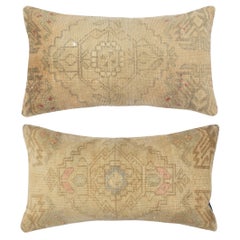 SET DI 2 COPRI TAPPETO beige 16 "x28". Un paio di fodere per cuscini