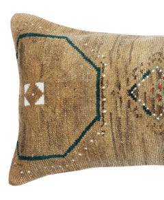 16"x28" Traditional Wool Cushion Cover. Handmade Rug Pillow. Lumbar Pillow Cover