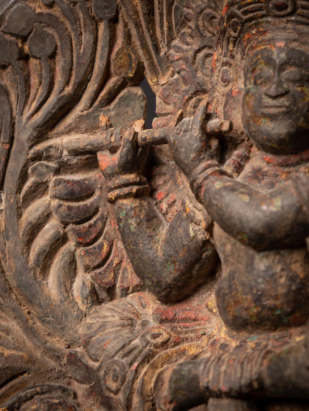 Antike Krishna-Statue aus Holz aus Indien aus dem 17.-18. Jahrhundert  OriginalBuddhas (Indisch) im Angebot