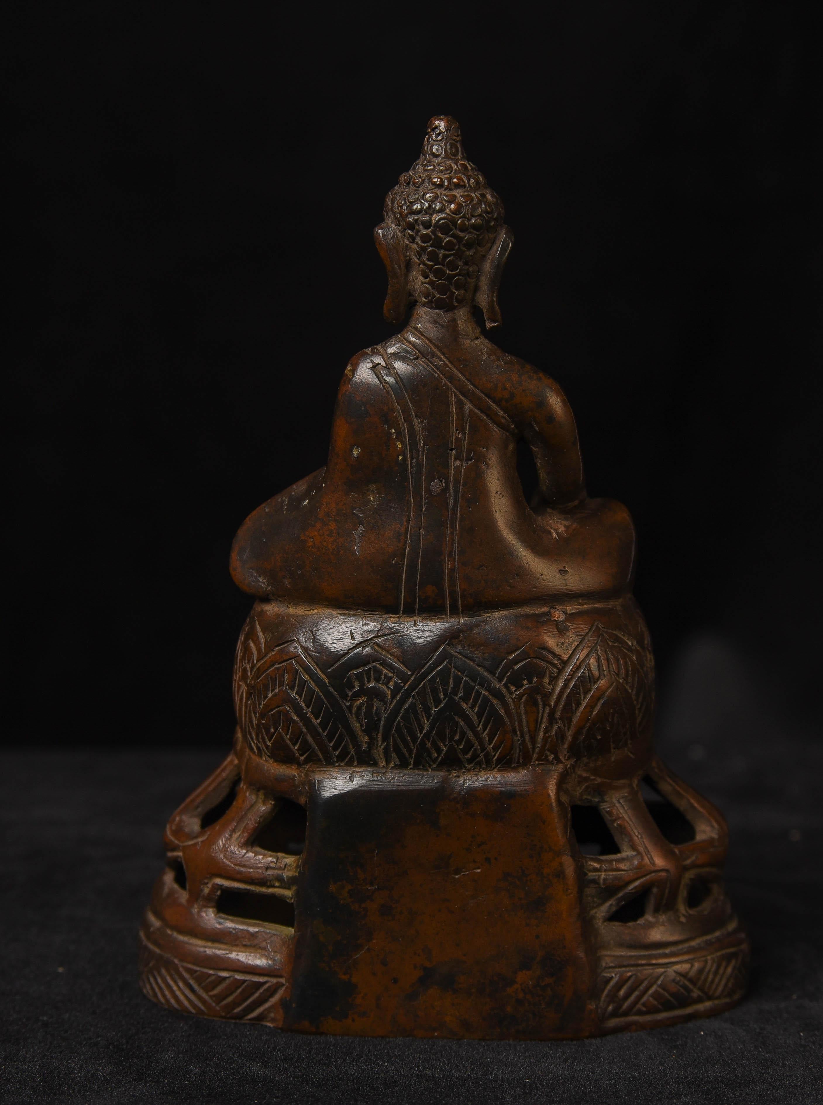 Bronze 17/18thC Cambodian Buddha, 5701