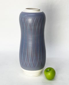 Vaso da pavimento in ceramica grigio e rosso "Alfred Read for Poole Pottery", 17", Inghilterra