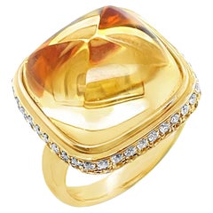 17 Carat Citrine Cabochon, Diamond and Yellow Sapphire Ring in 18k Yellow Gold 17 Carat Citrine Cabochon, Diamond and Yellow Sapphire Ring in 18k Yellow Gold