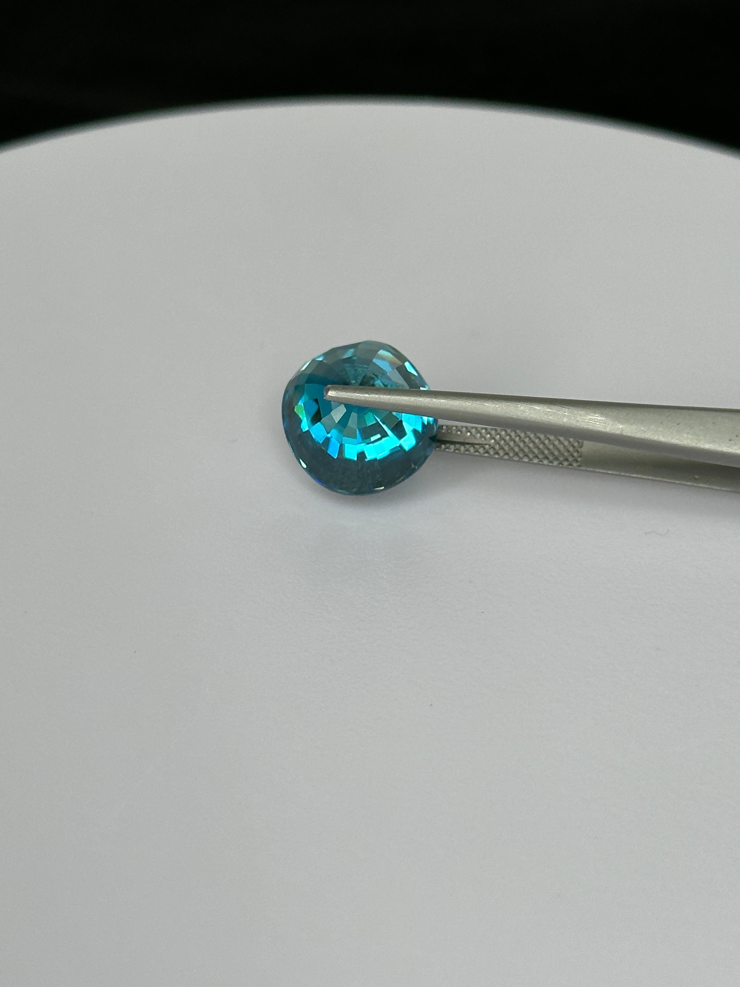 17 Carat Collector's Cambodian Blue Zircon For Sale 8