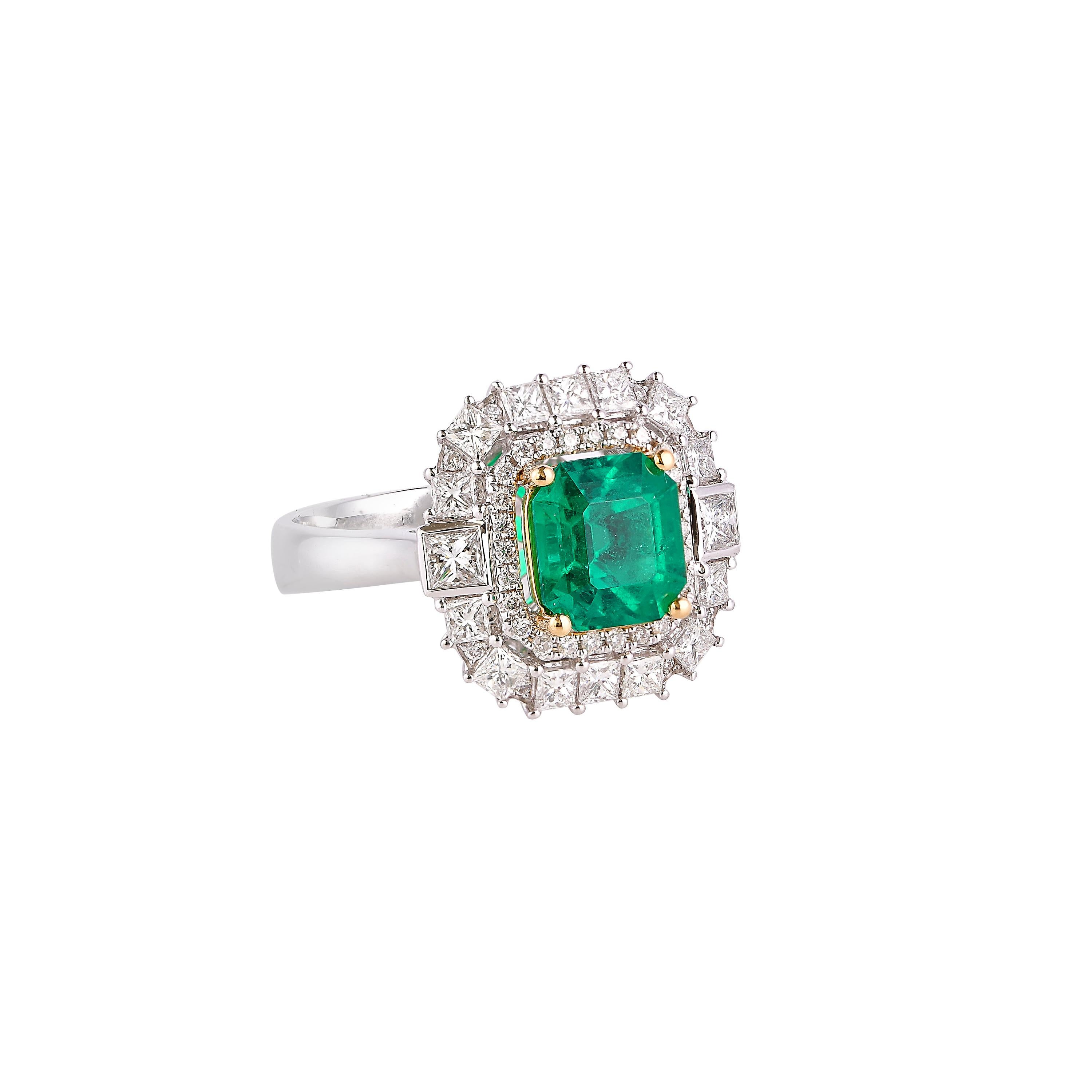 Showcasing the most vibrant Colombian and Zambian emeralds and diamonds, Sunita Nahata dedicates this collection to her home city of Jaipur where the jewelry industry dates back to the early 1700s. Jaipur is also an epicenter for the global emerald