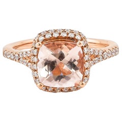 Anello con Morganite e diamanti da 1,70 carati in oro rosa 18 carati di Sunita Nahata
