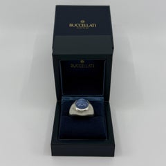17 Carat Rare Vintage Buccellati Blue Star Sapphire Platinum Dome Signet Ring