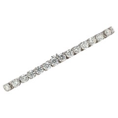 17 Carat Round Brilliant Diamond 18 Karat White Gold Tennis Bracelet